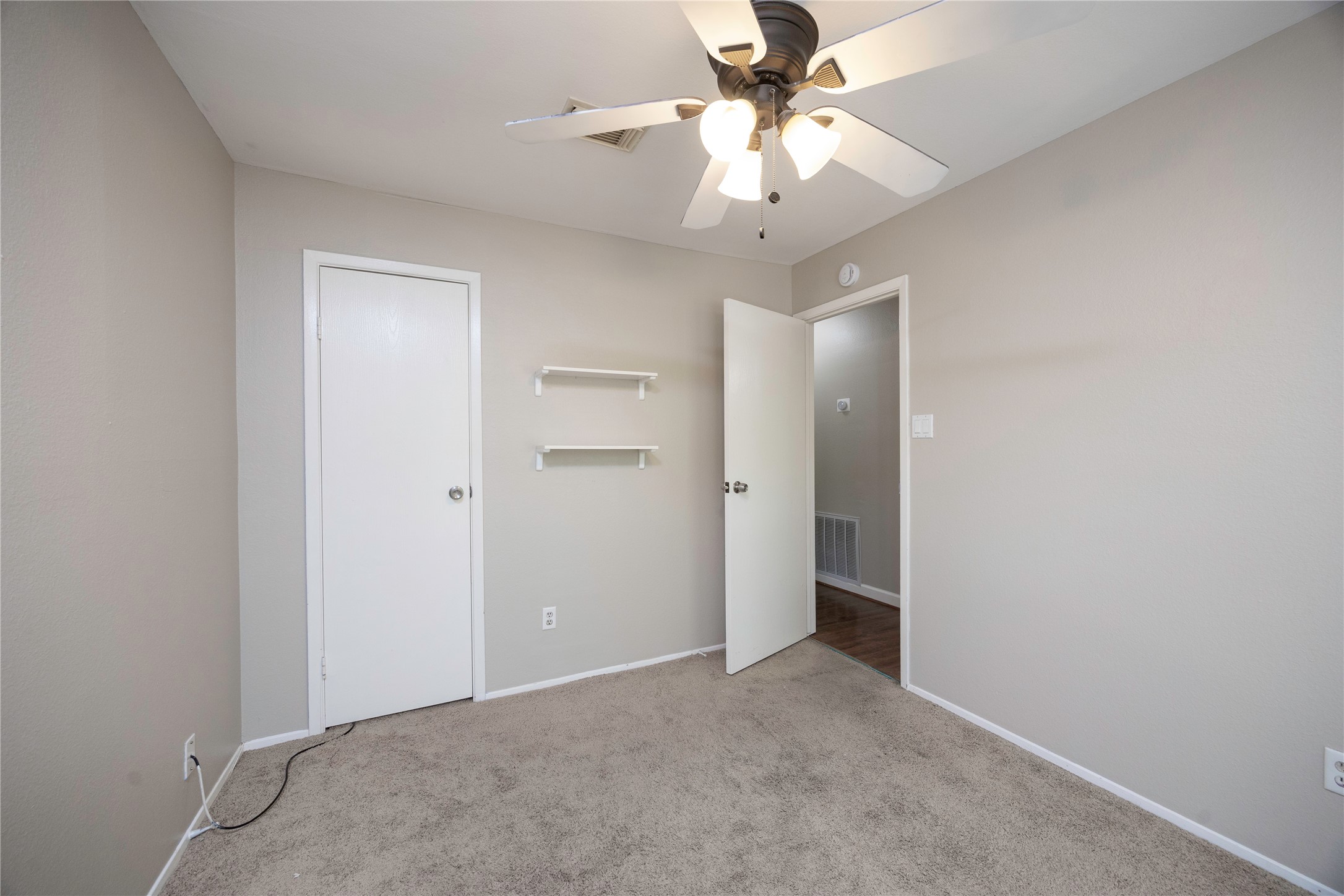 28 Night Hawk Place Property Photo 33