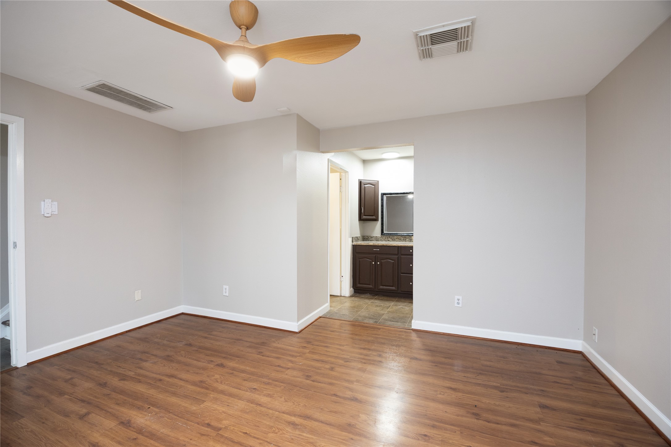 28 Night Hawk Place Property Photo 36