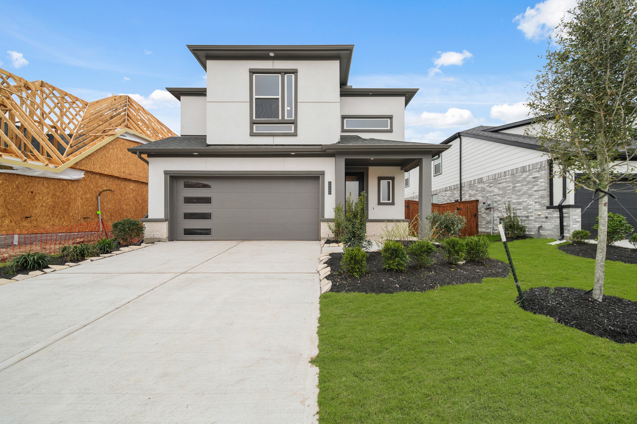 10206 Van Gogh Court Property Photo 1
