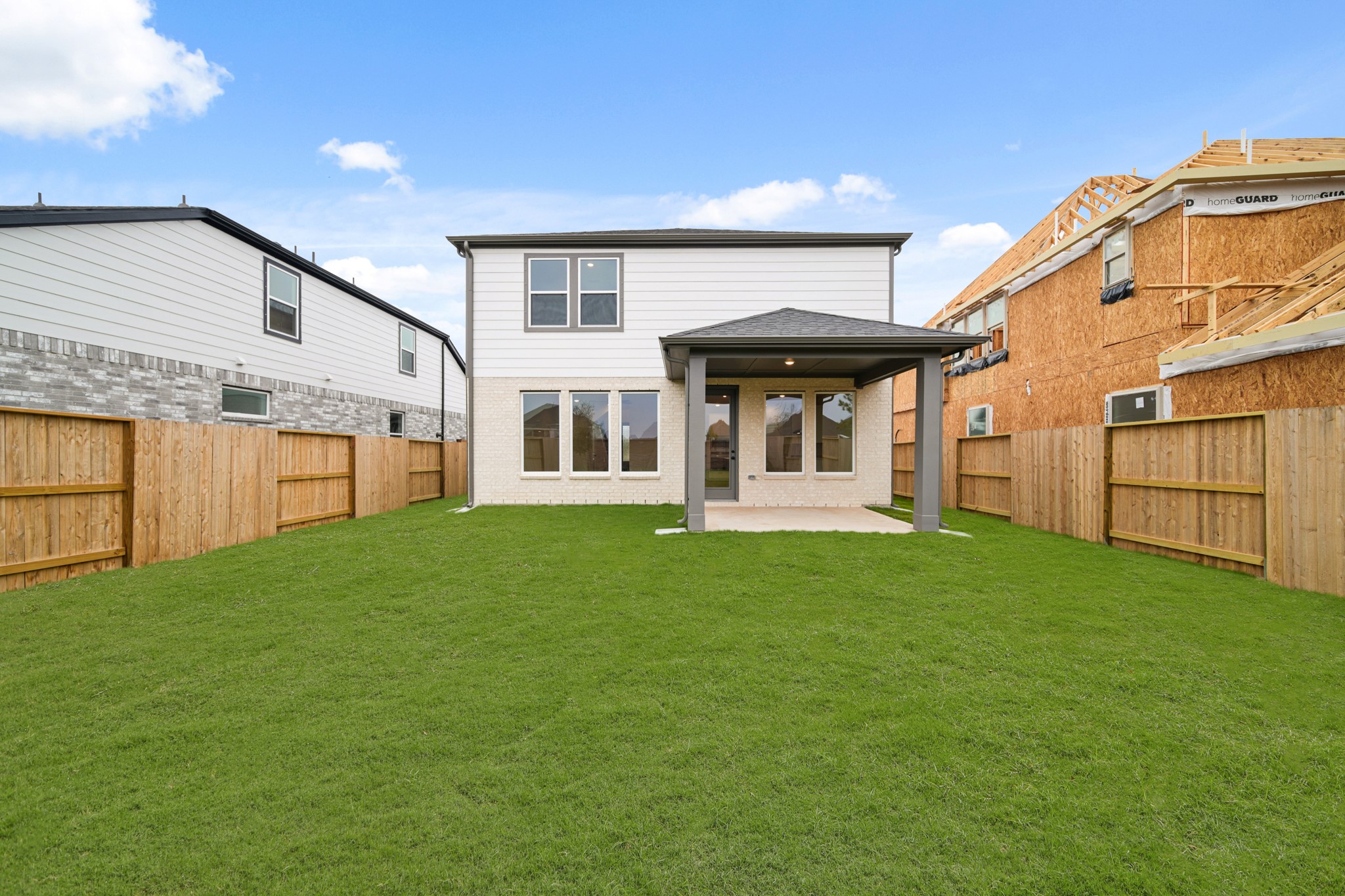10206 Van Gogh Court Property Photo 14