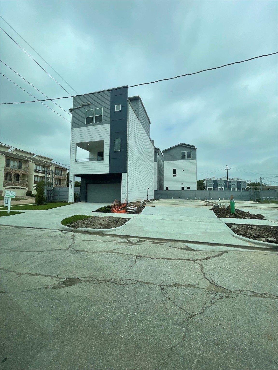 1810 Chase Street Property Photo 3