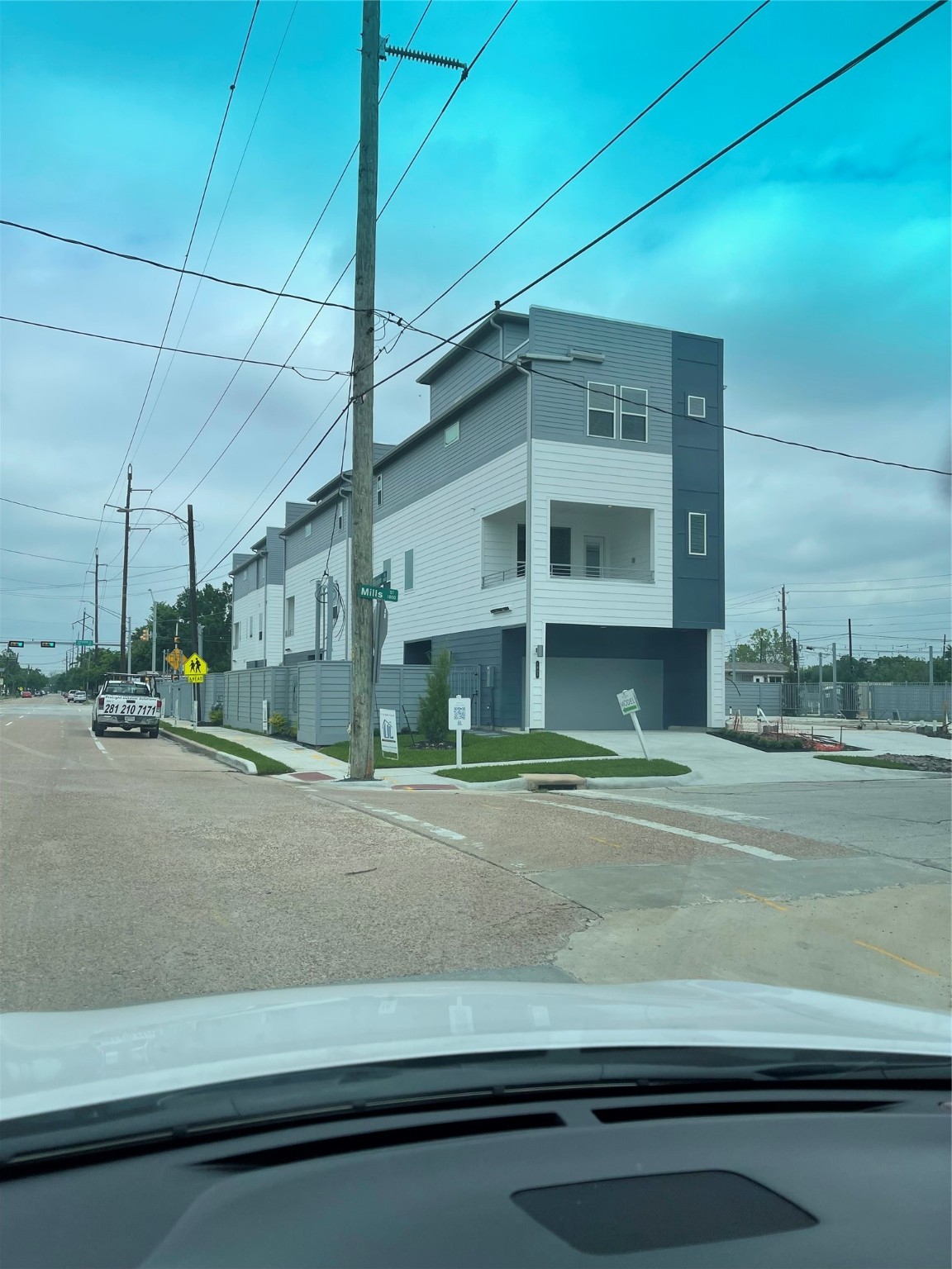 1810 Chase Street Property Photo 5