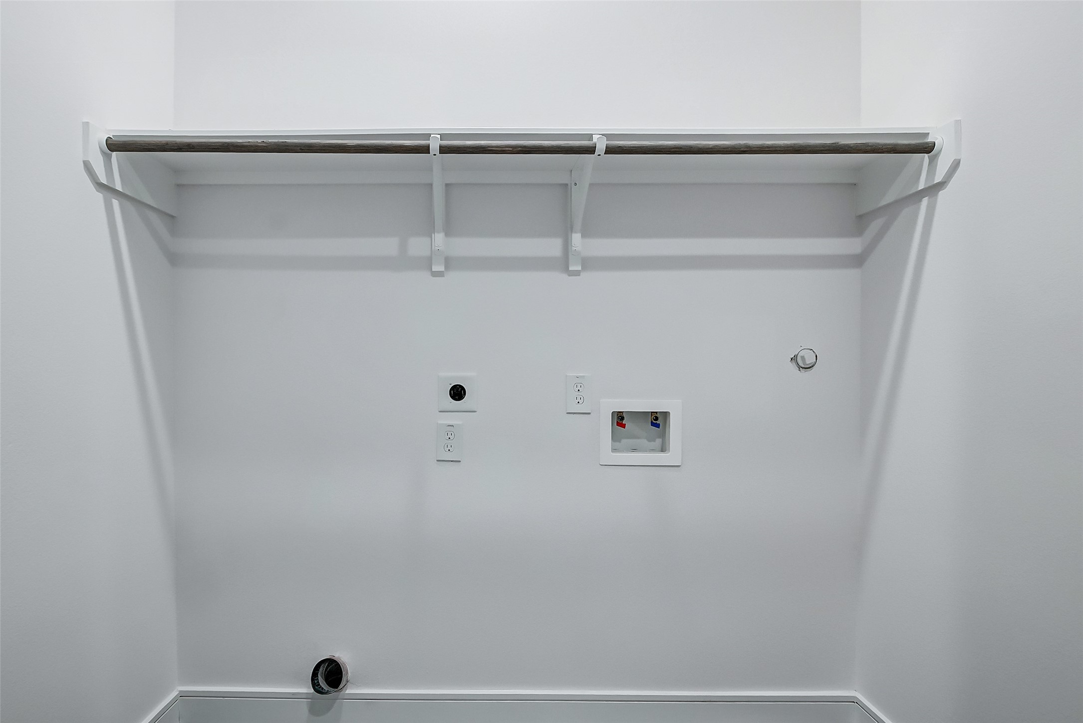 8926 Spring Knoll Forest Drive Property Photo 16