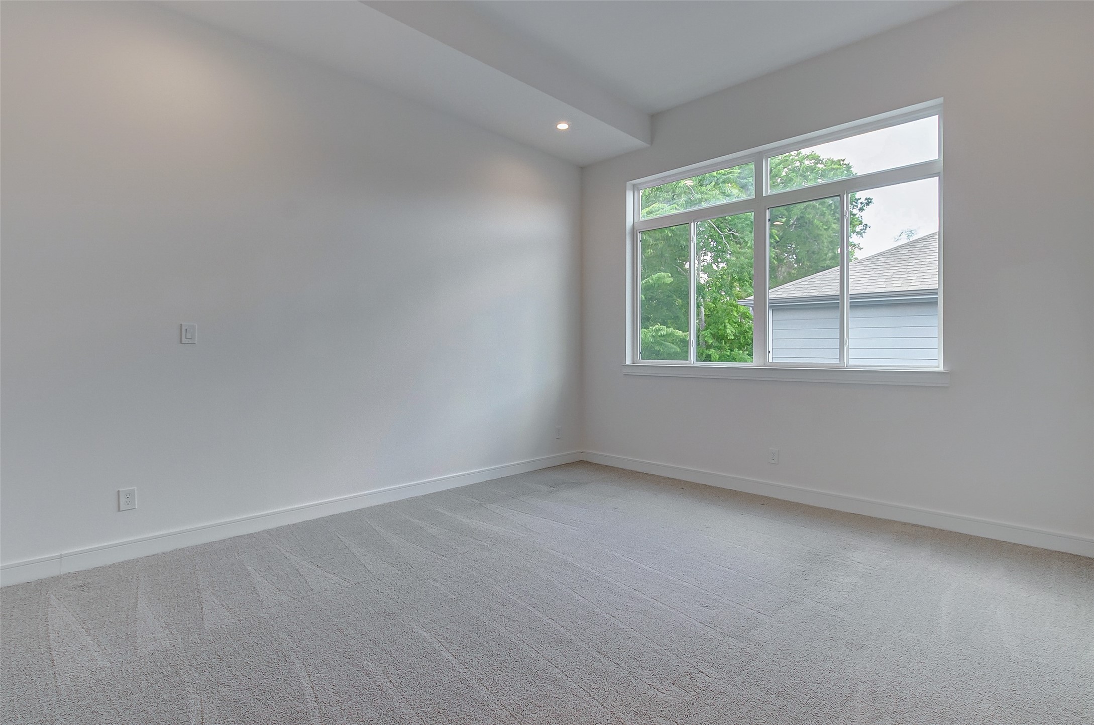 8926 Spring Knoll Forest Drive Property Photo 17