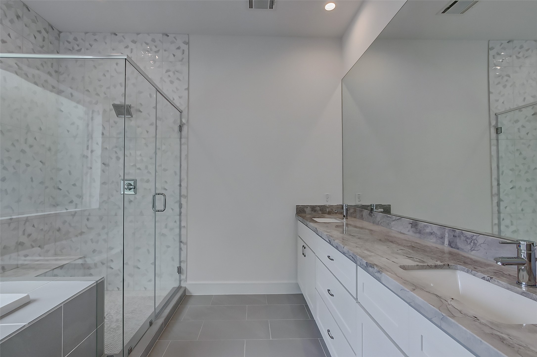8926 Spring Knoll Forest Drive Property Photo 19