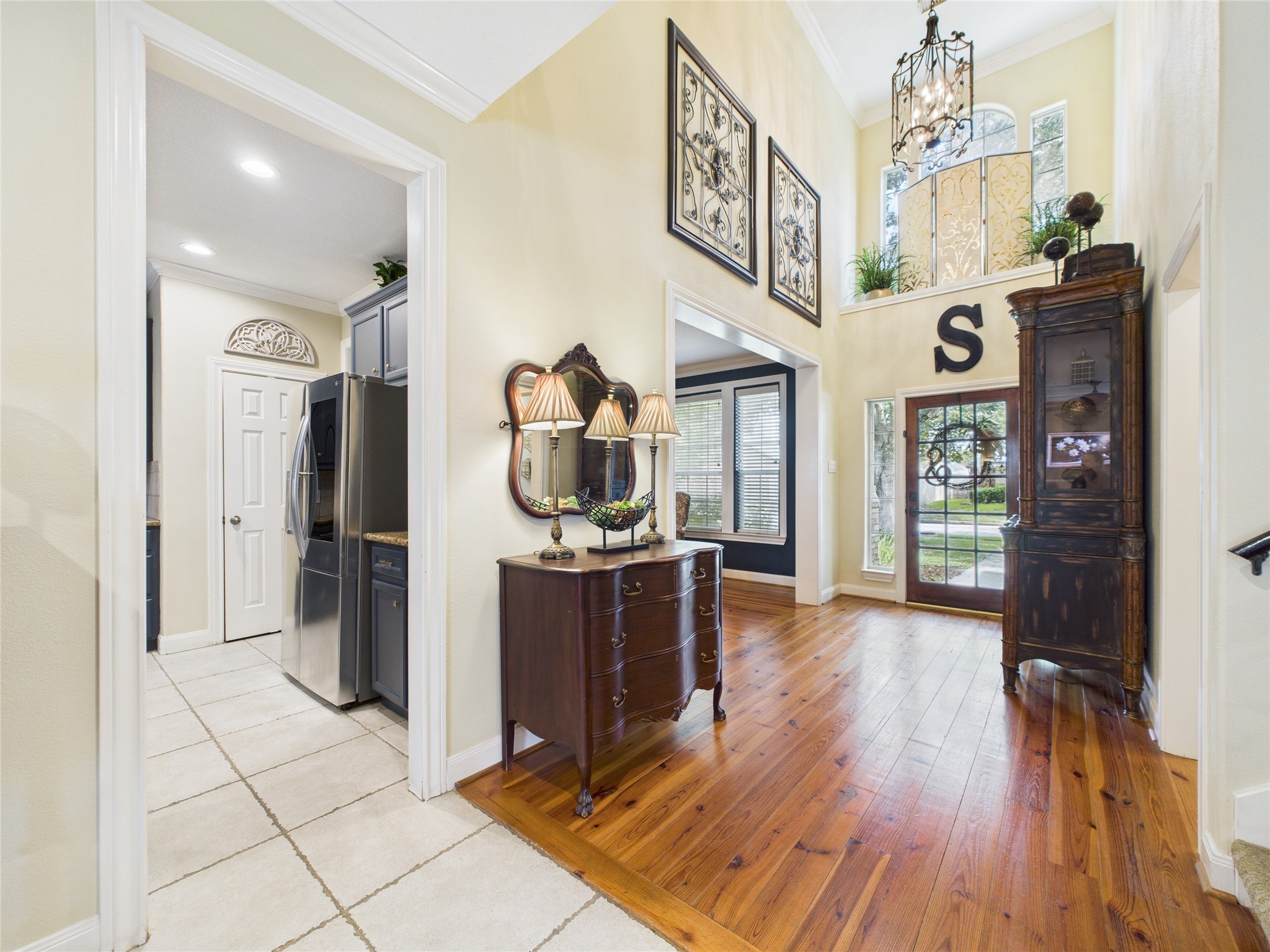 6846 Kemper Drive Property Photo 6