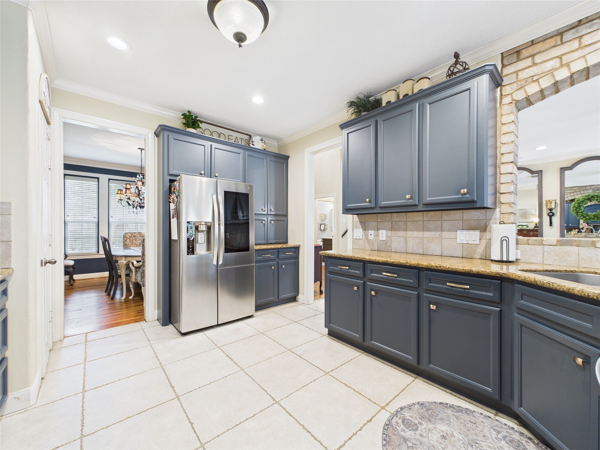 6846 Kemper Drive Property Photo 10