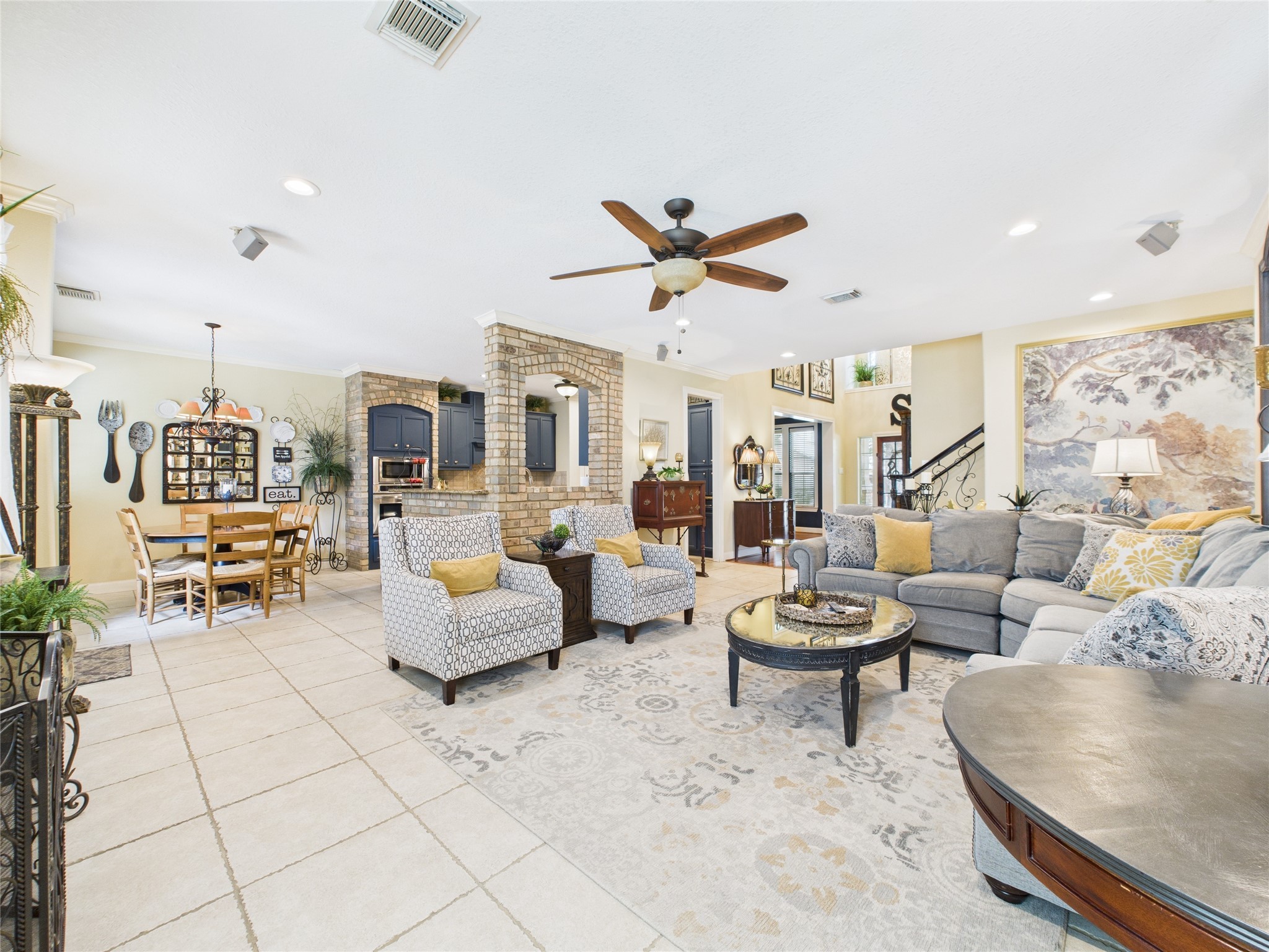 6846 Kemper Drive Property Photo 13