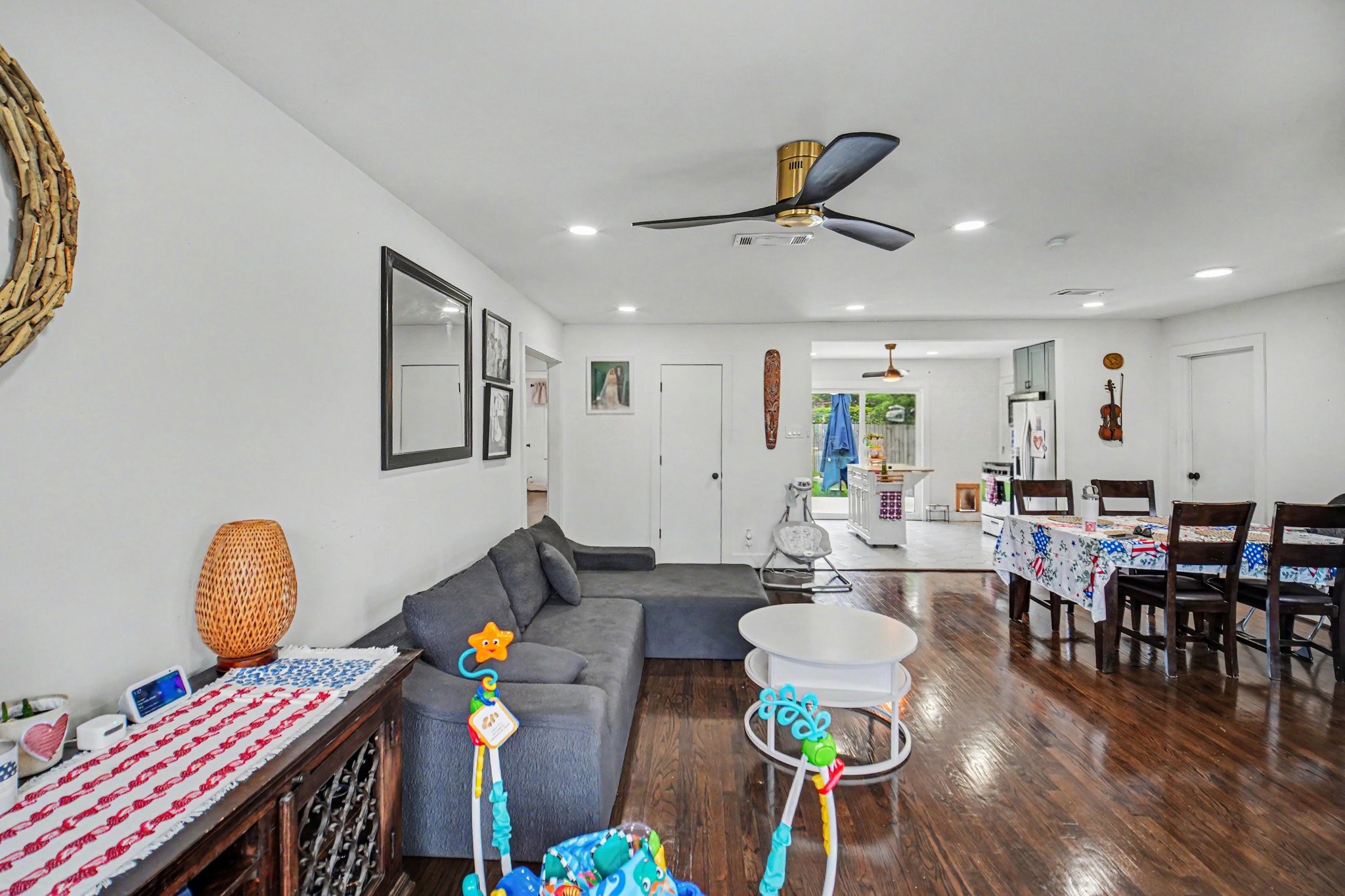 5226 Pomander Road Property Photo 6