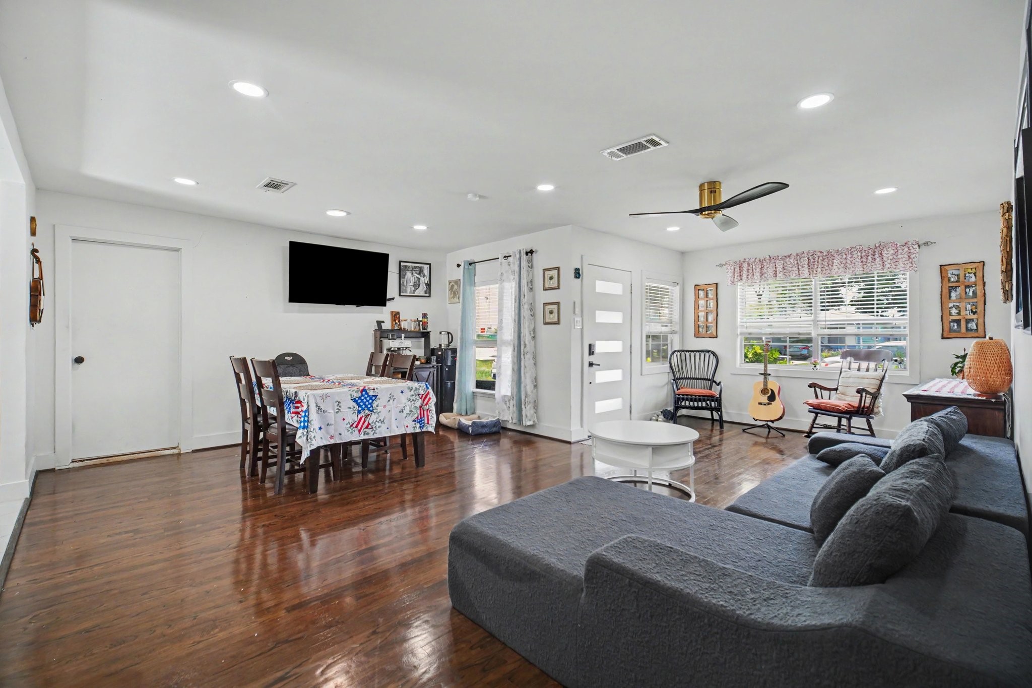 5226 Pomander Road Property Photo 8