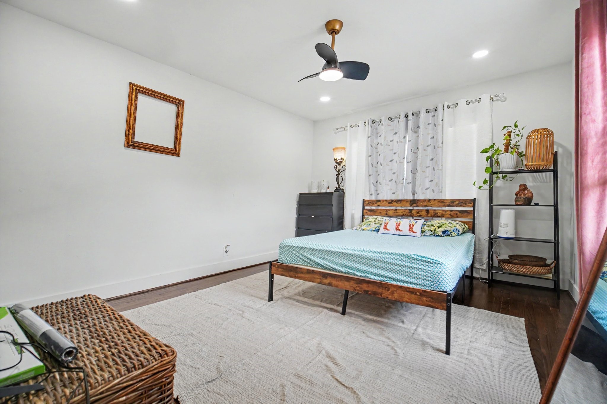 5226 Pomander Road Property Photo 24