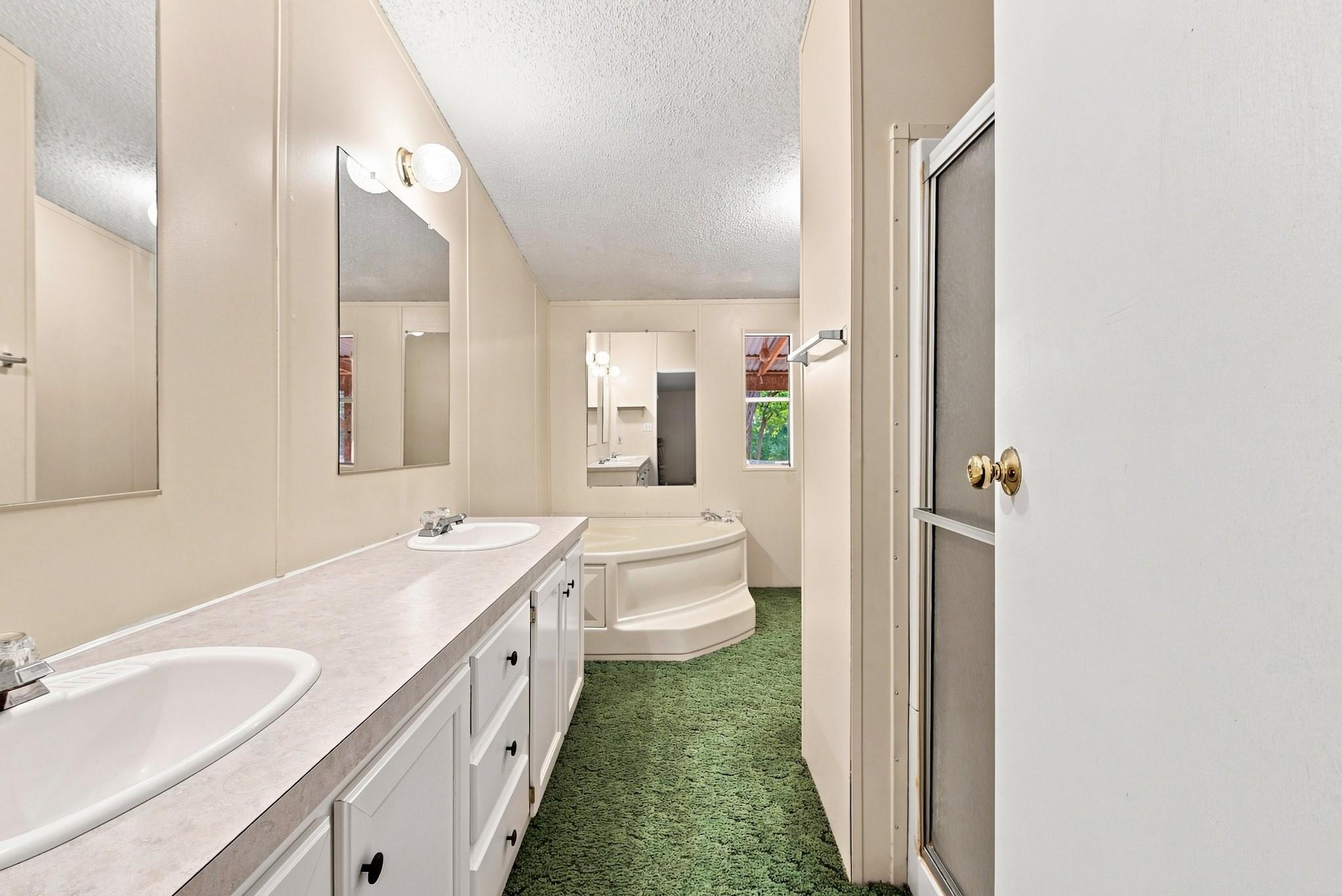 12380 Post Oak Lane Property Photo 12