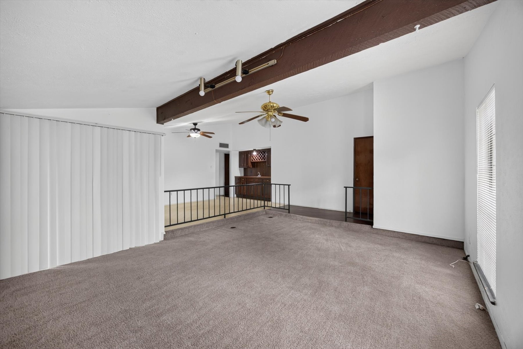 5311 Cairnleigh Drive Property Photo 6