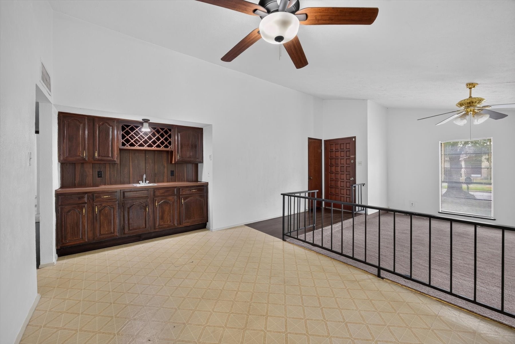 5311 Cairnleigh Drive Property Photo 7