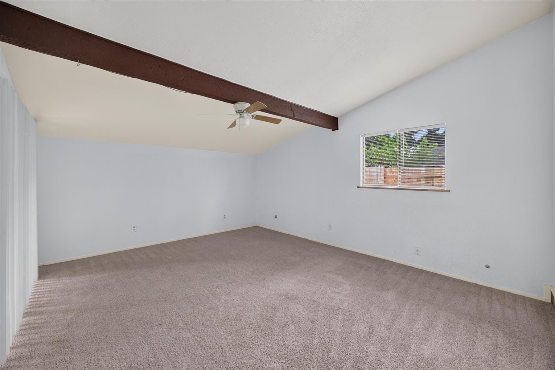 5311 Cairnleigh Drive Property Photo 14