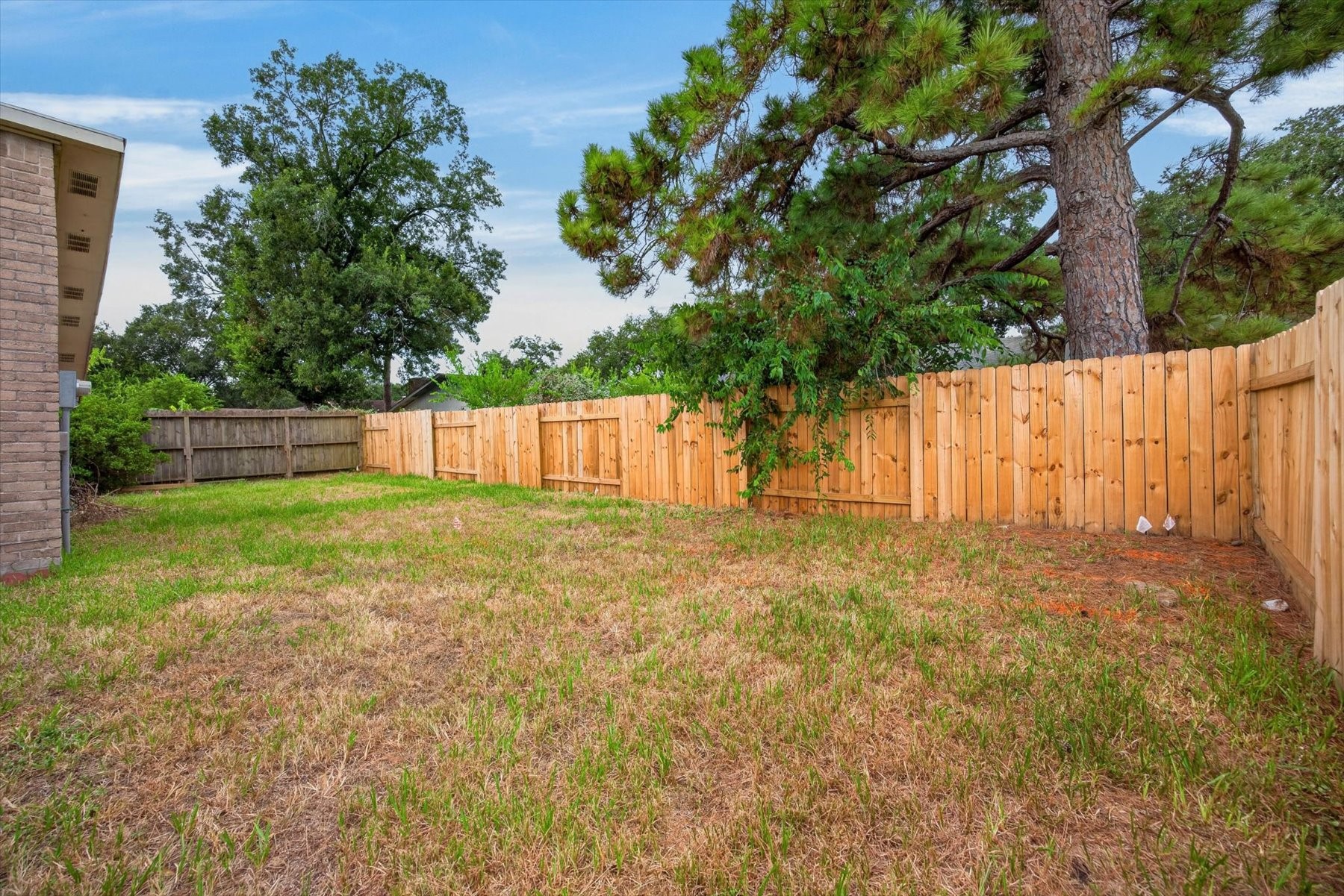 5311 Cairnleigh Drive Property Photo 18