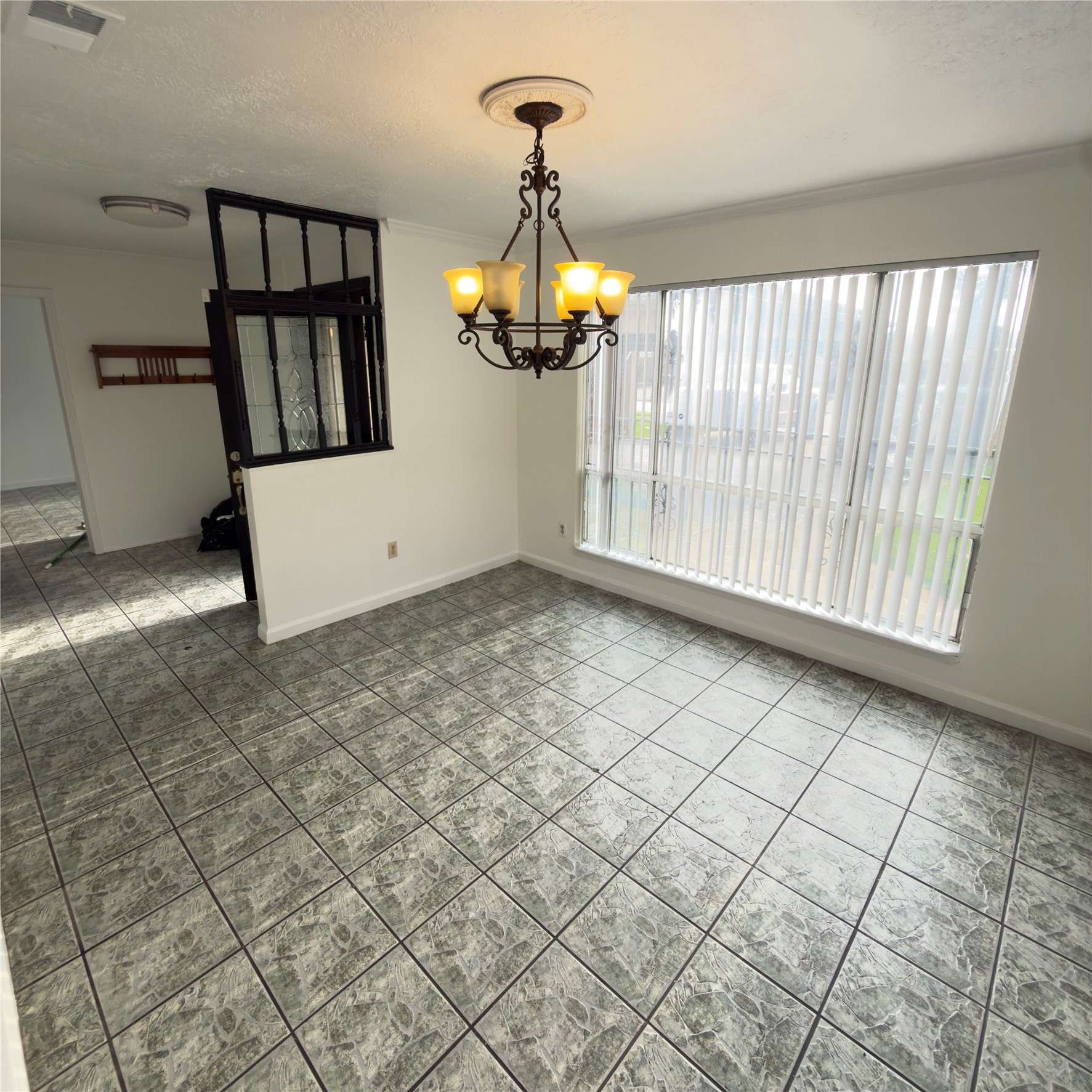 8719 Beau Monde Drive Property Photo 6