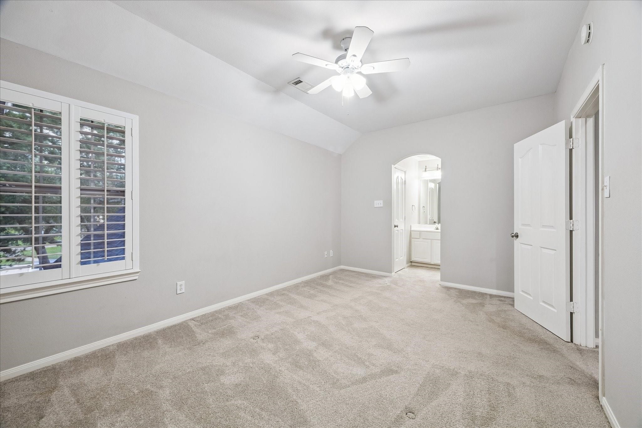 5102 Hidden Brook Ln Property Photo 28
