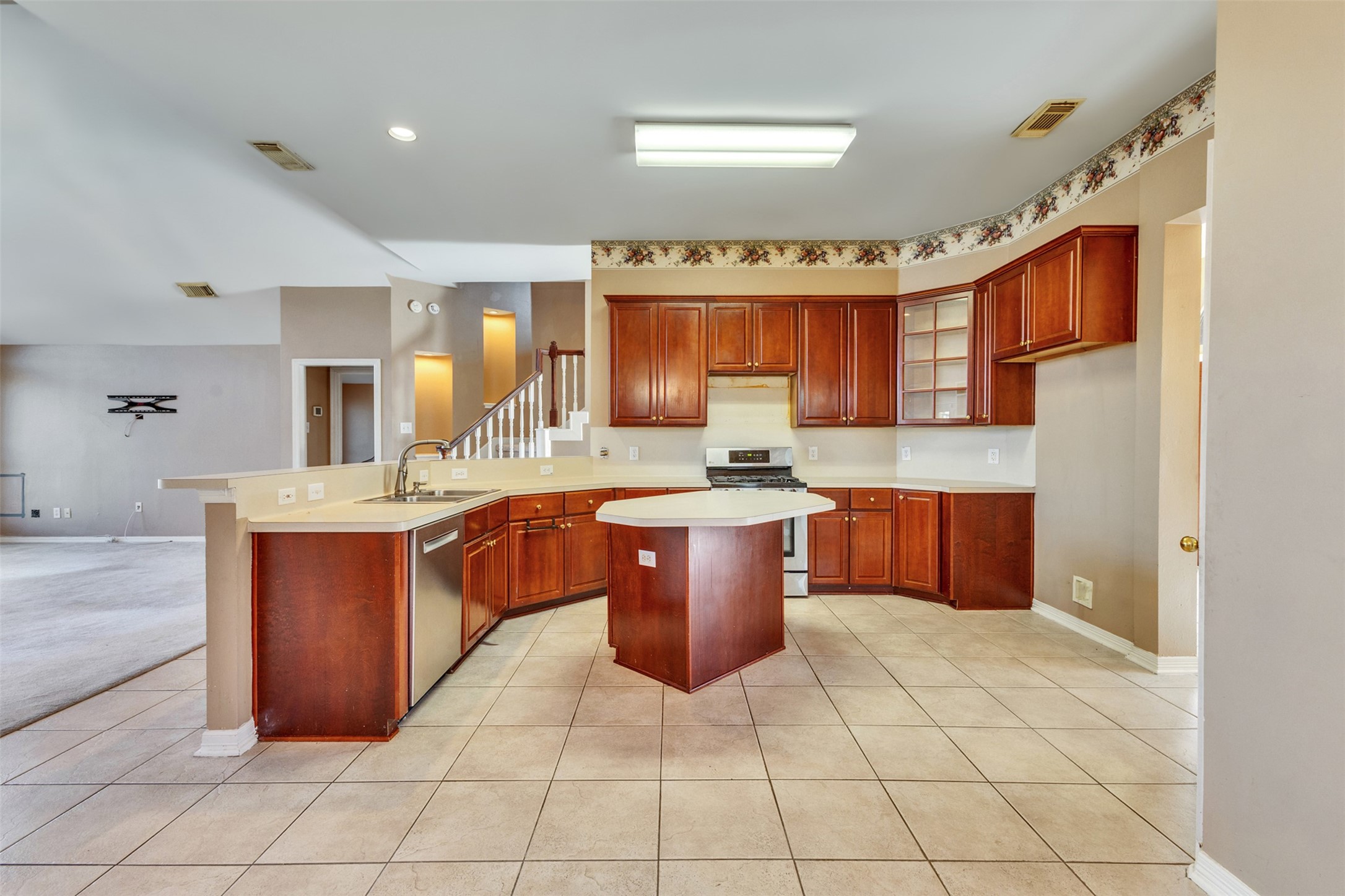 9602 Dawn Harvest Ct Court Property Photo 5