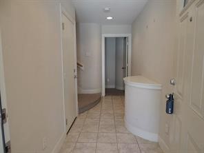 5941 South Loop E 604 Property Photo 10