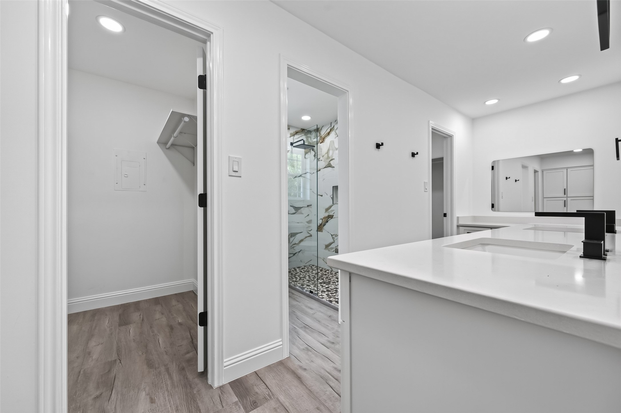 15402 Ripplestream Street Property Photo 39