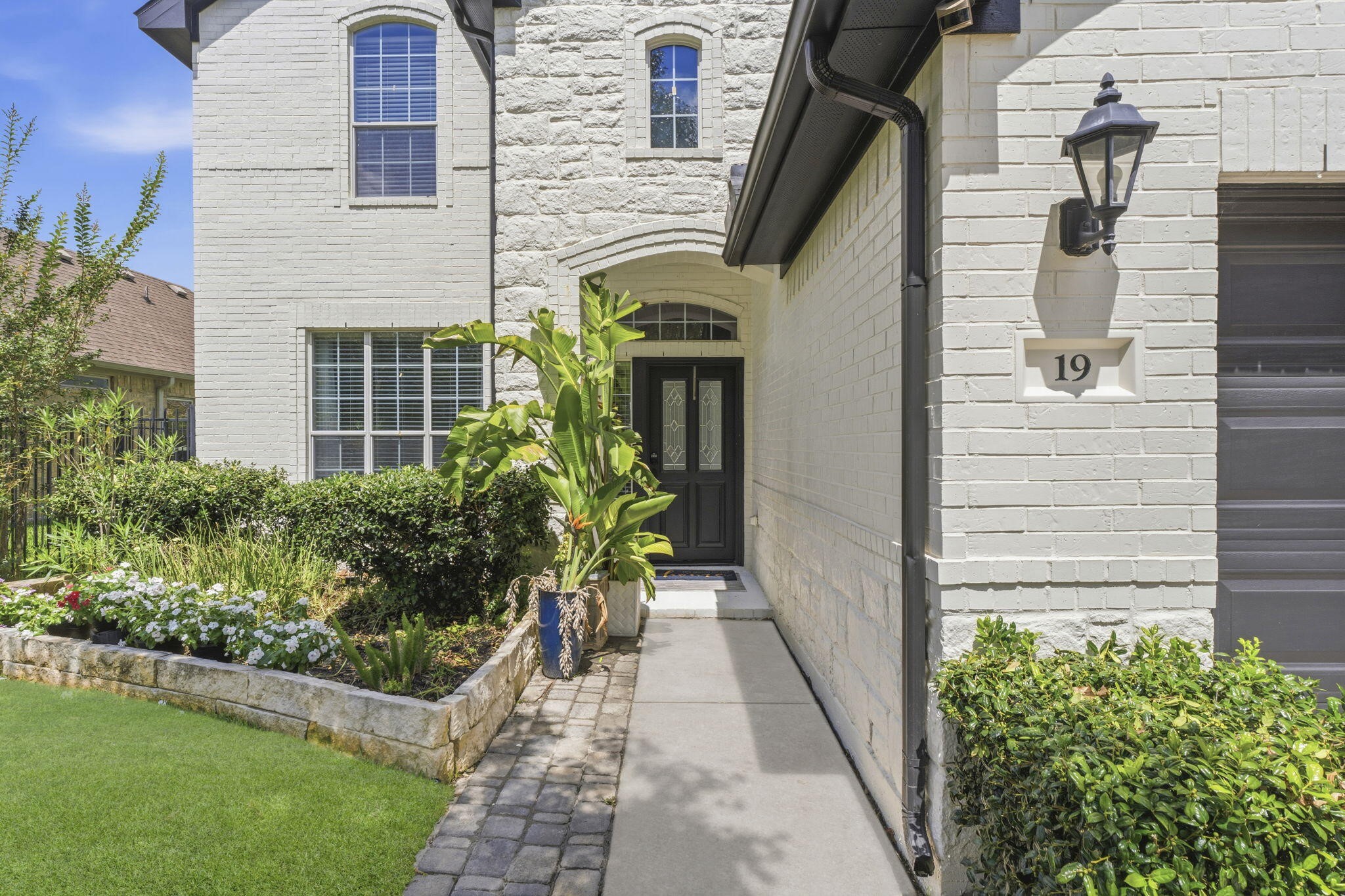 19 W Lasting Spring Circle Property Photo 4