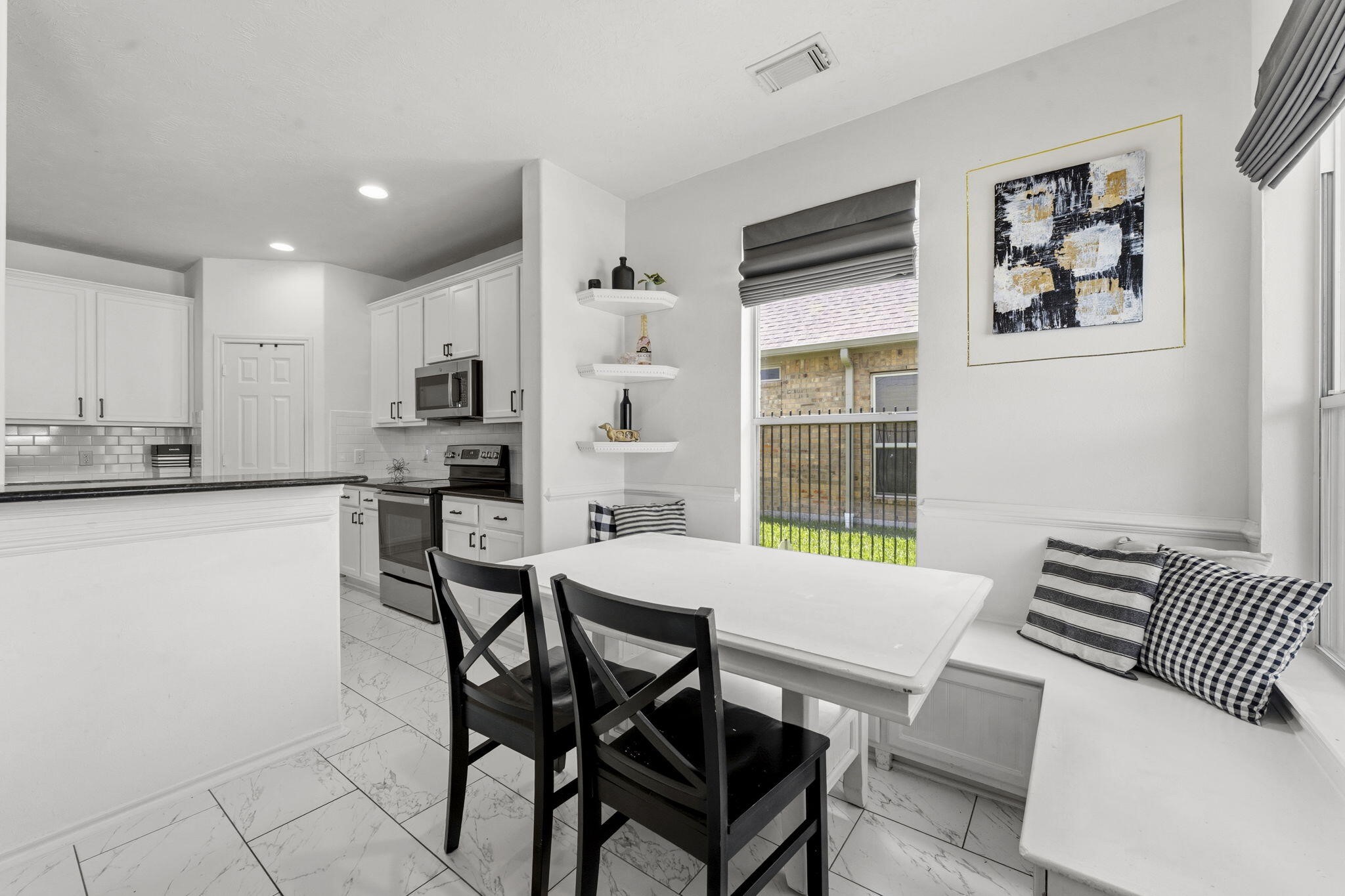 19 W Lasting Spring Circle Property Photo 20