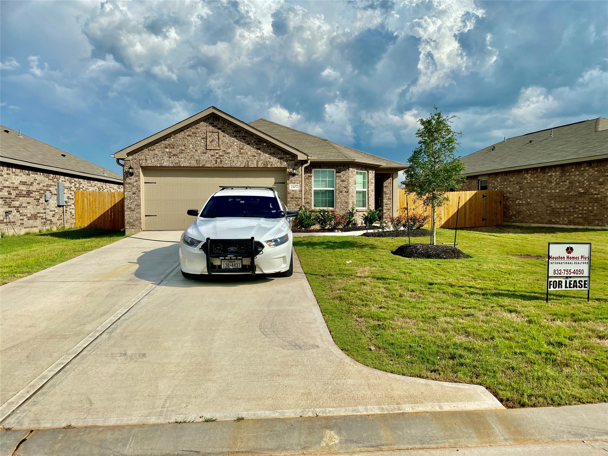 2107 Mule Ridge Drive Property Photo 1