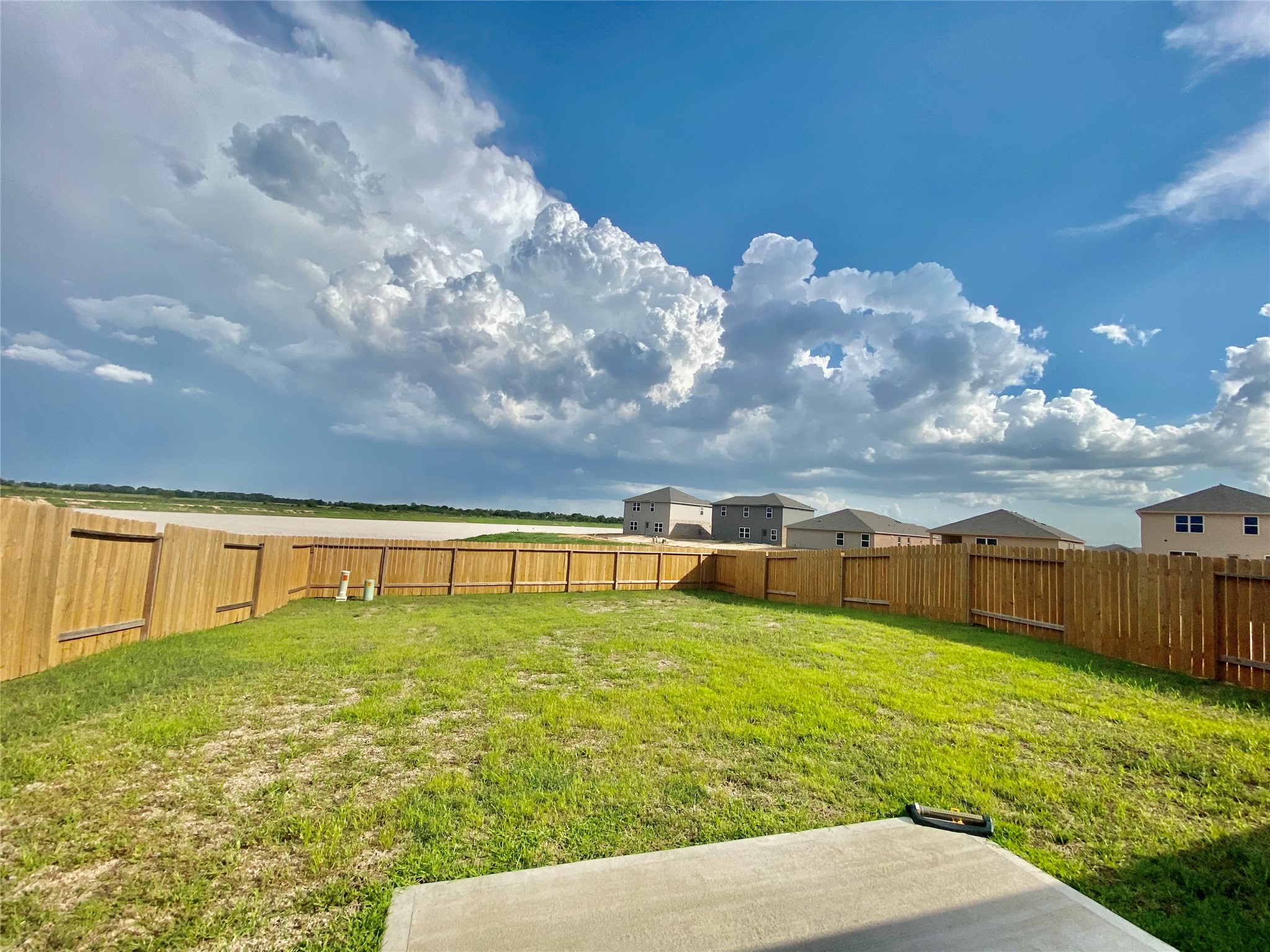 2107 Mule Ridge Drive Property Photo 2