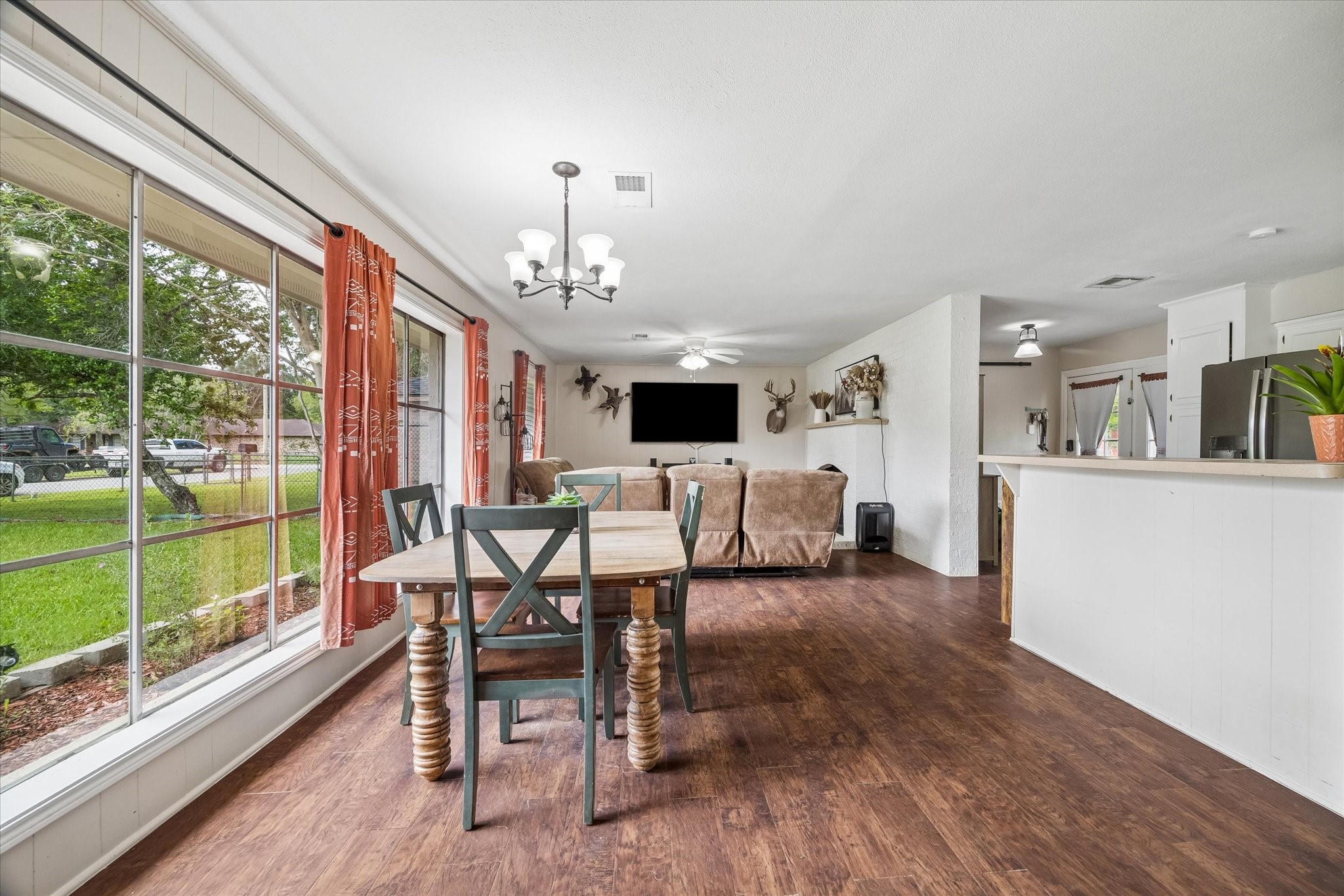 2703 Newman Property Photo 5