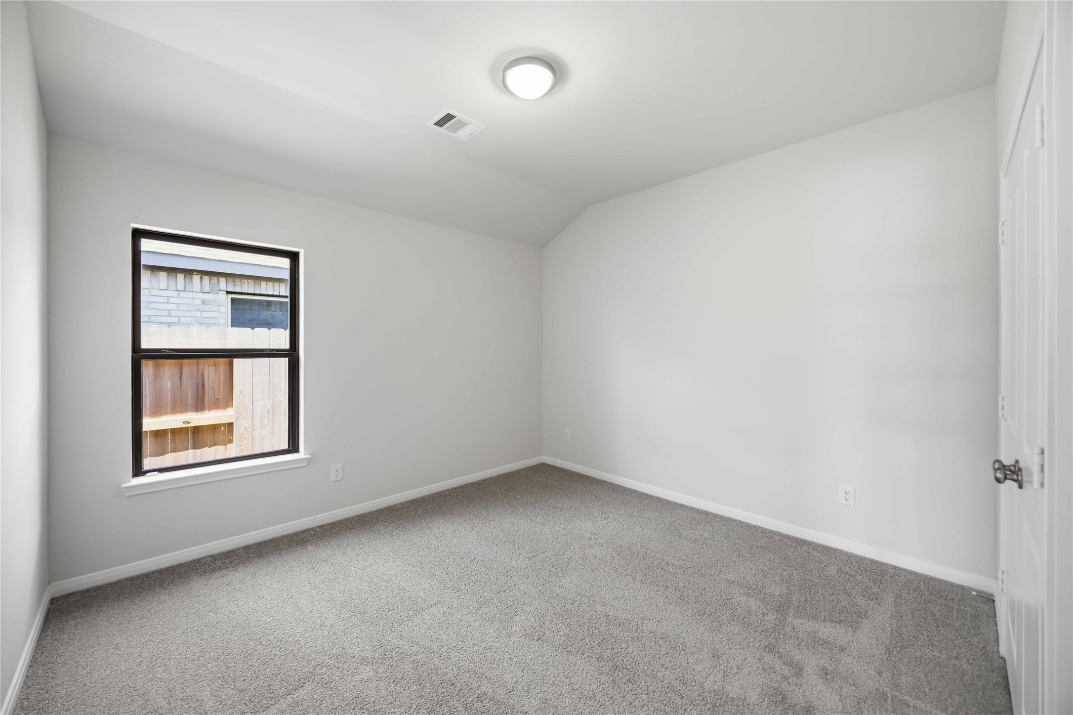 2834 River Juniper Lane Property Photo 12