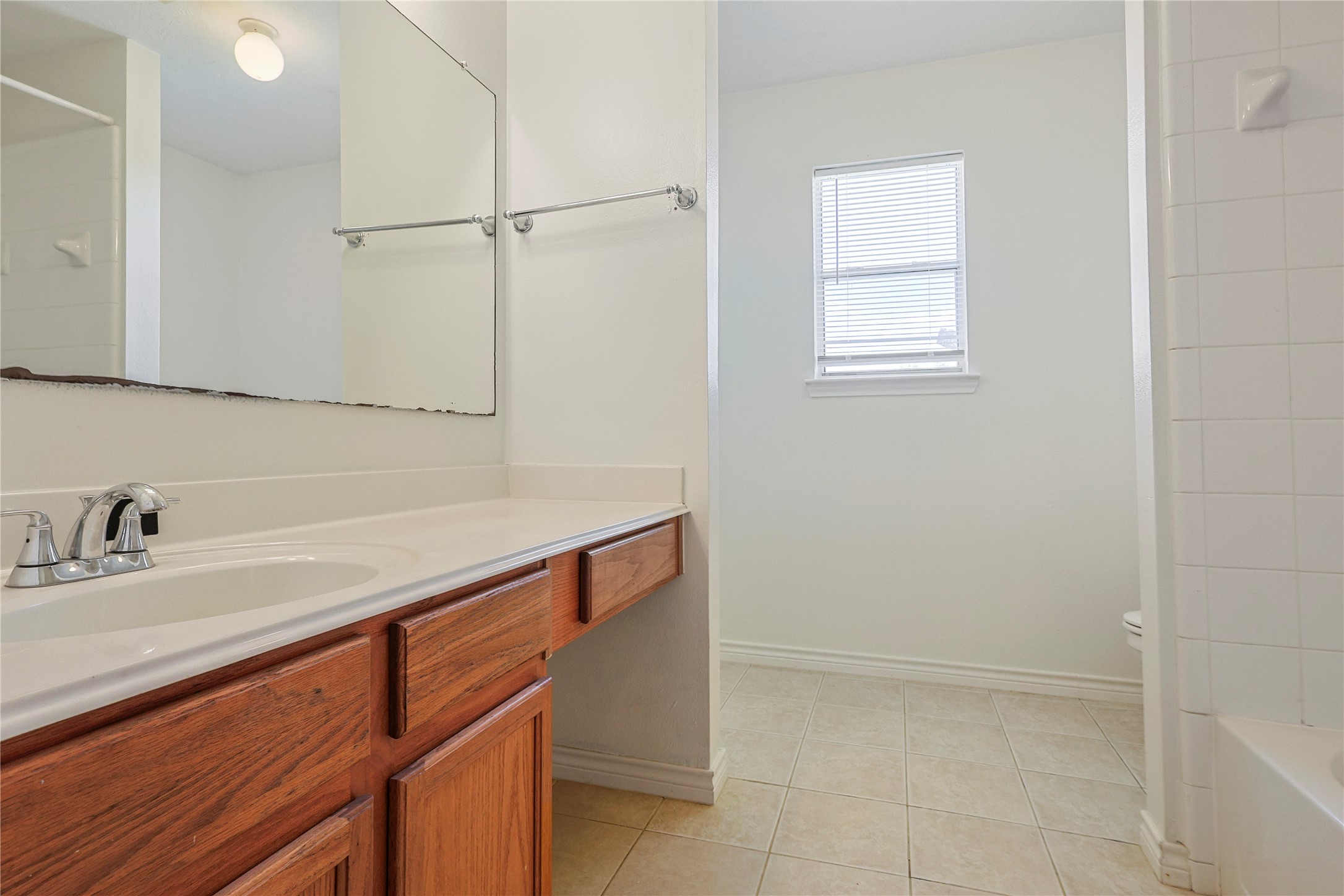 3202 Starbridge Park Lane Property Photo 15