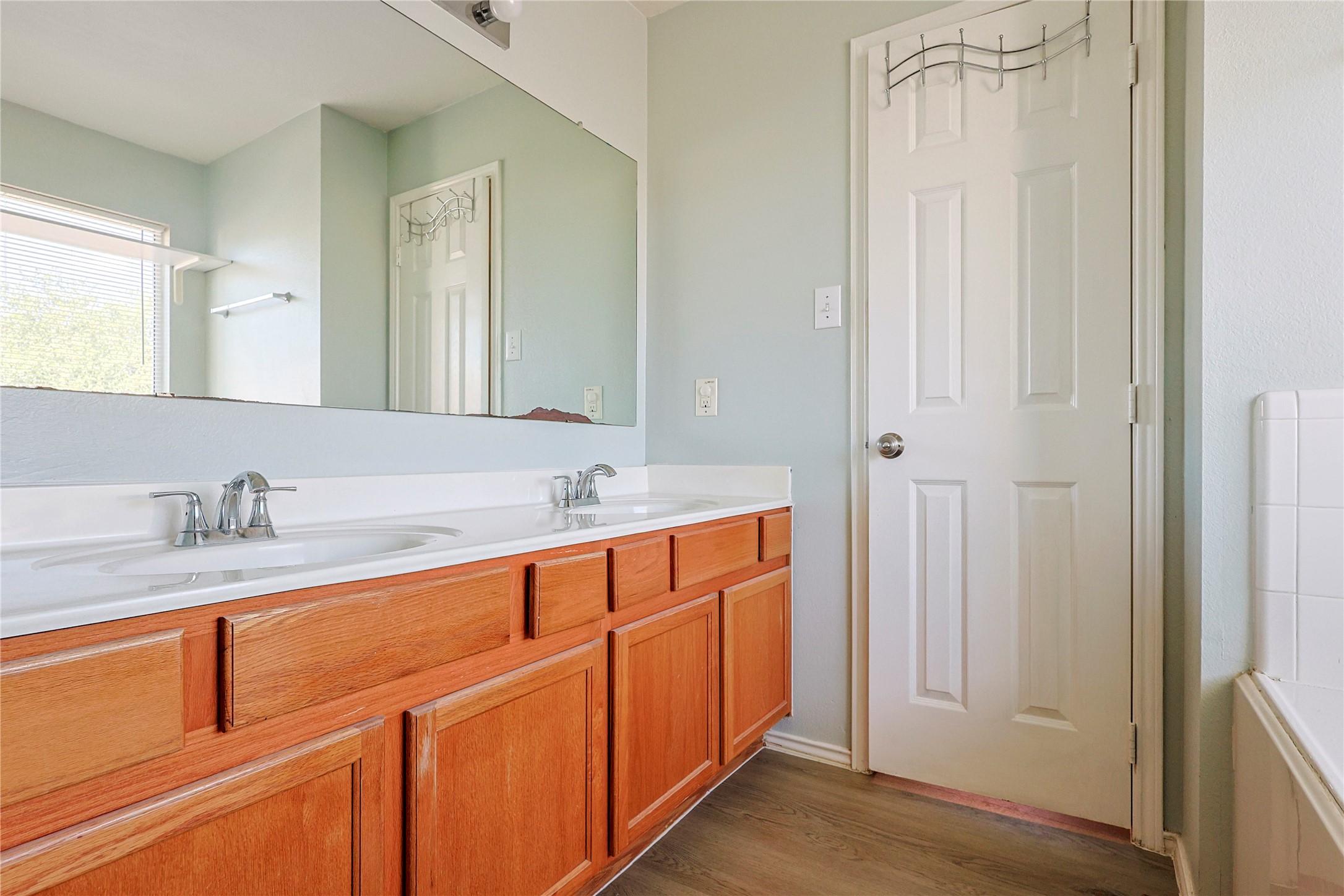 3202 Starbridge Park Lane Property Photo 22