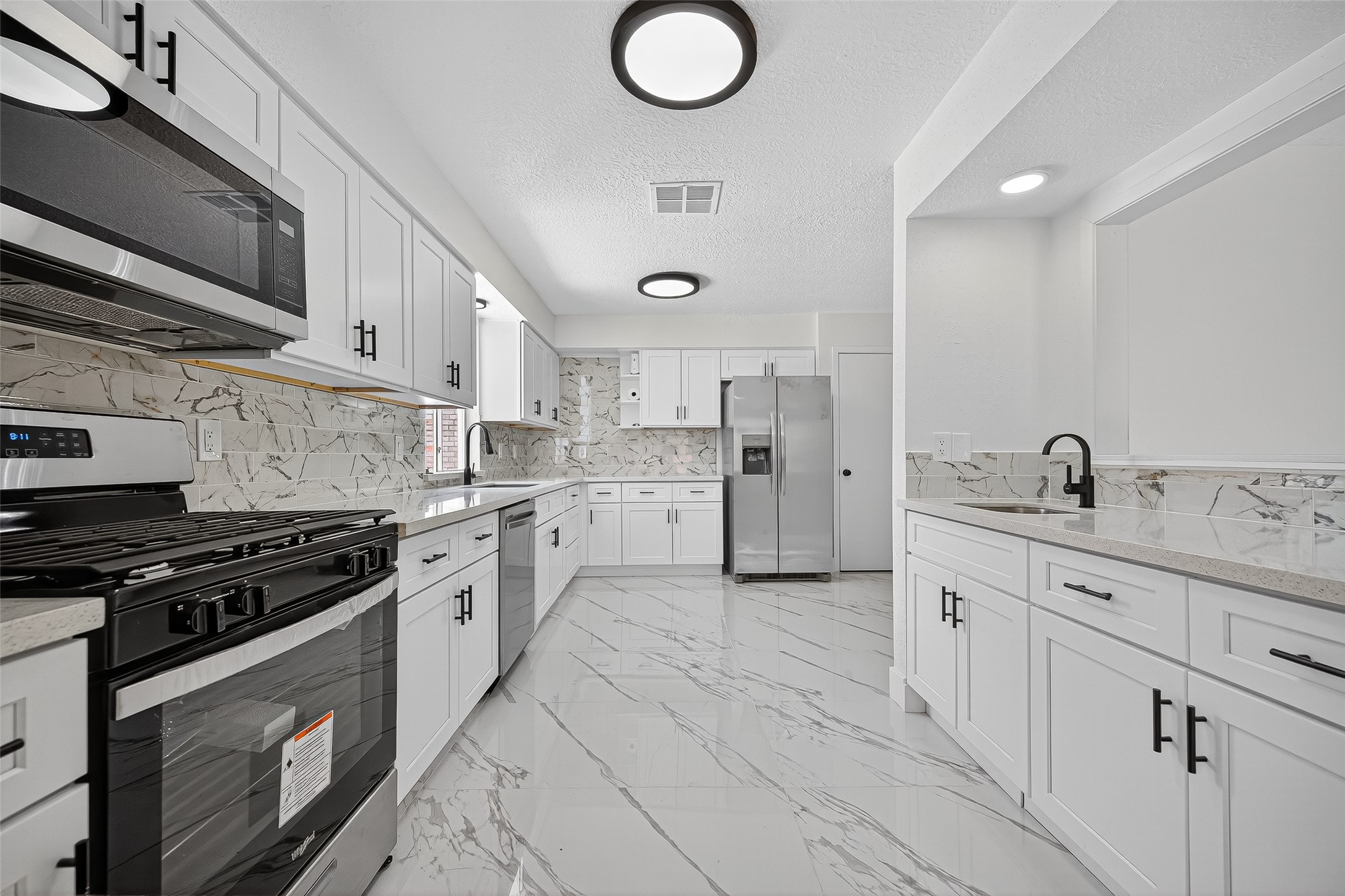 15934 Tumbling Rapids Drive Property Photo 8