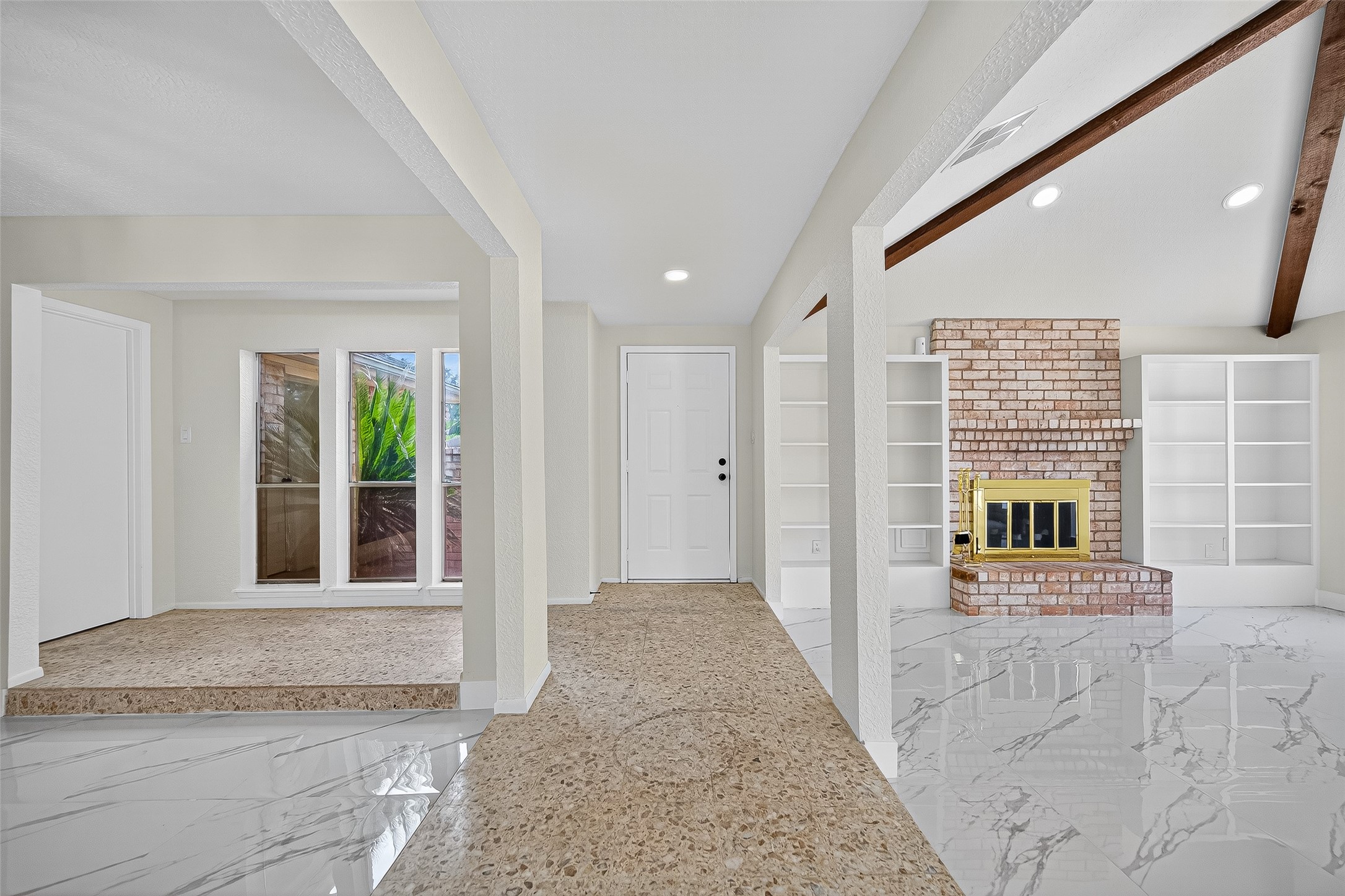 15934 Tumbling Rapids Drive Property Photo 9