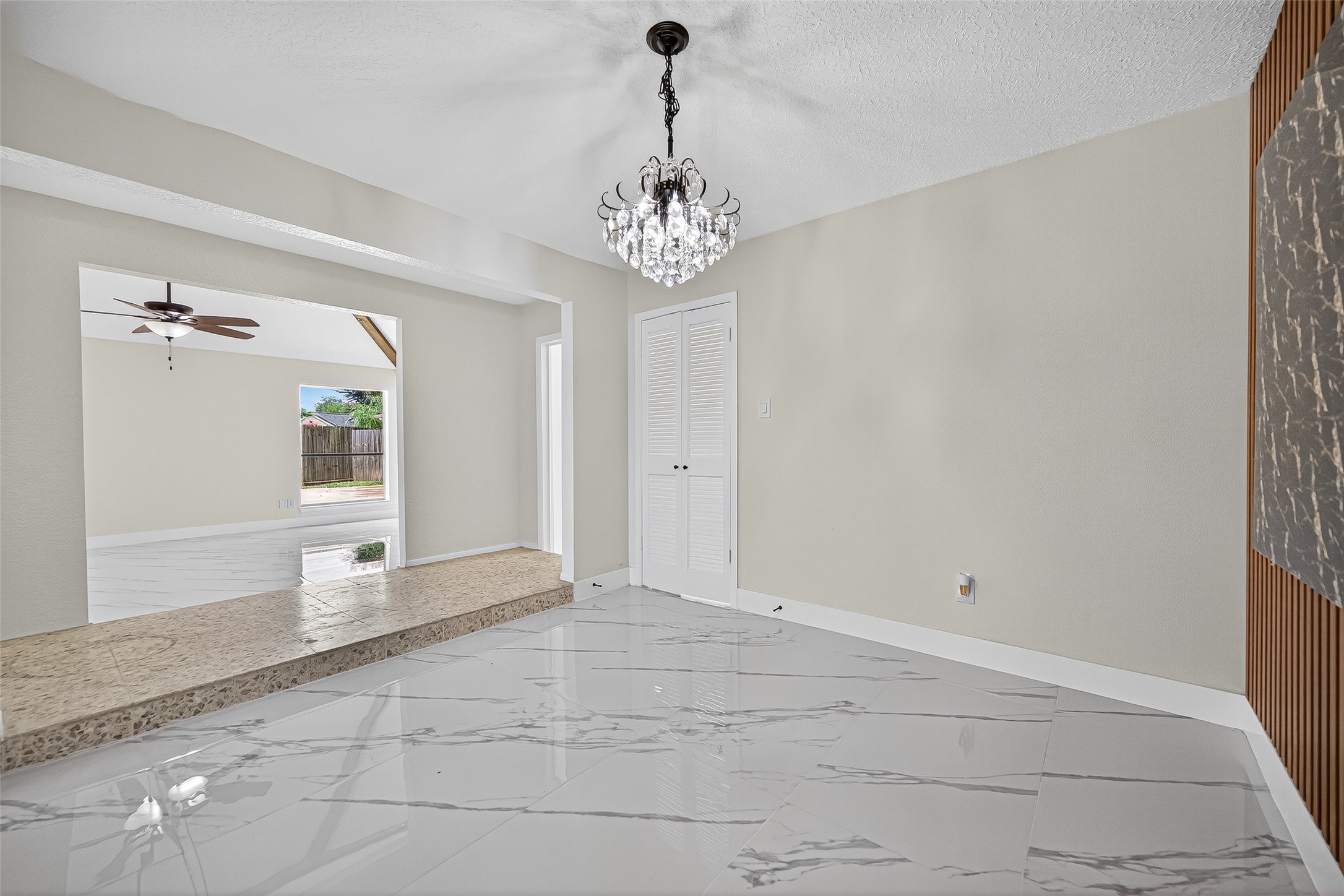 15934 Tumbling Rapids Drive Property Photo 12