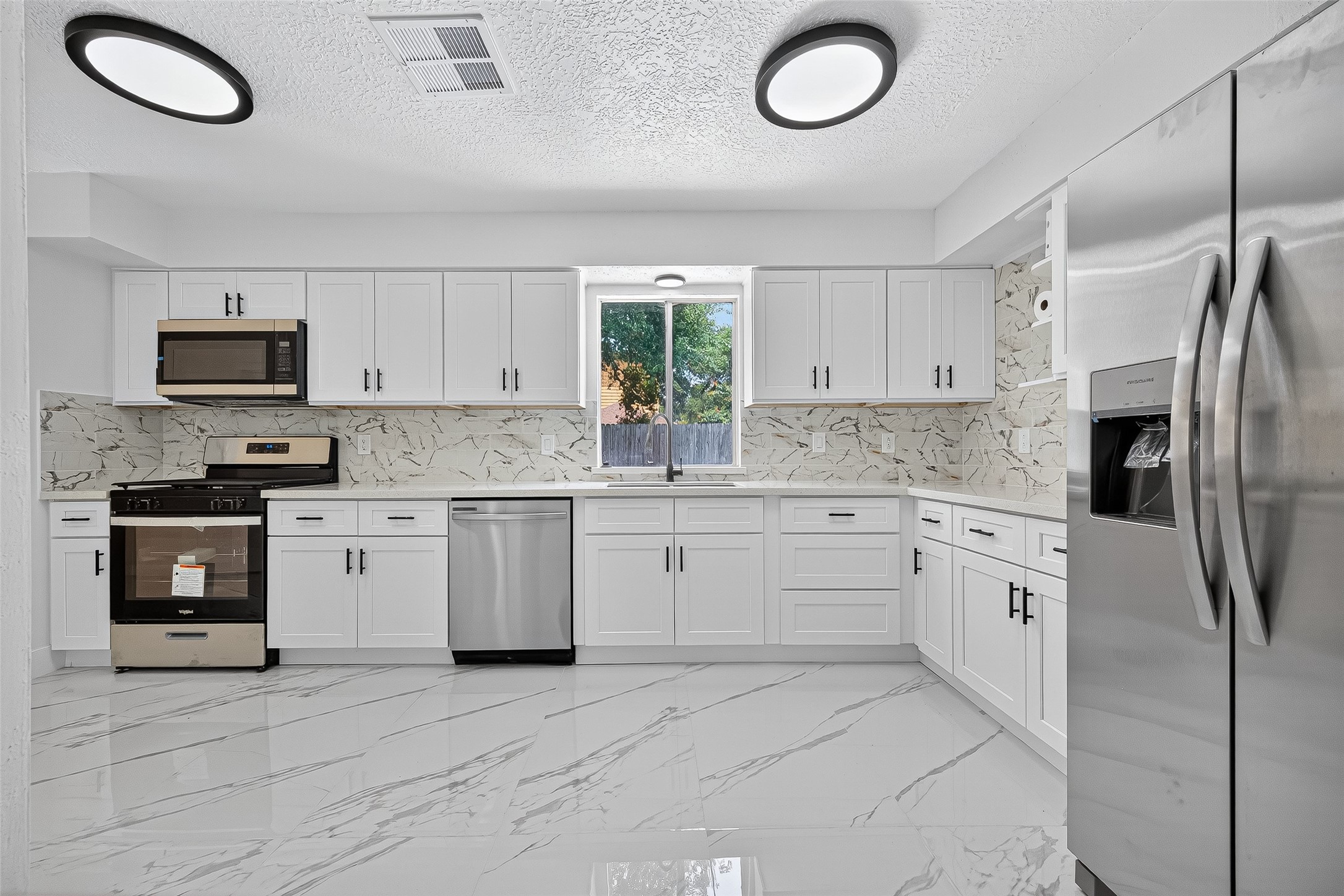 15934 Tumbling Rapids Drive Property Photo 22