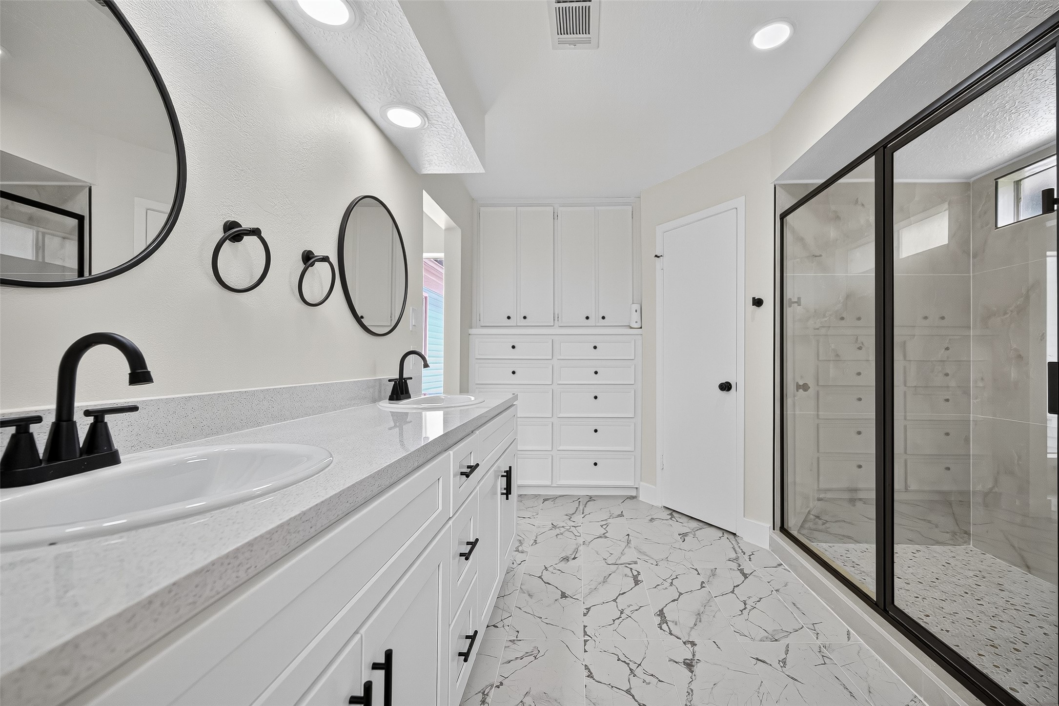 15934 Tumbling Rapids Drive Property Photo 30