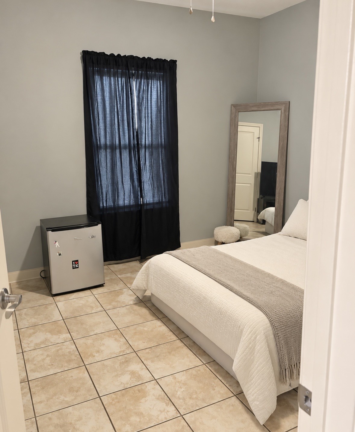 668 Commerce Street Property Photo 7