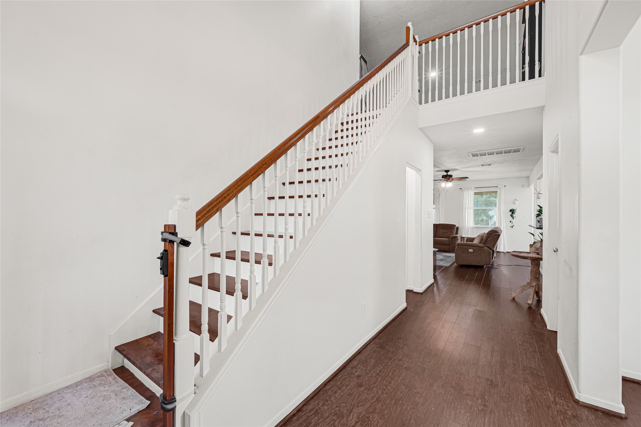 21406 Snow Goose Court Property Photo 7