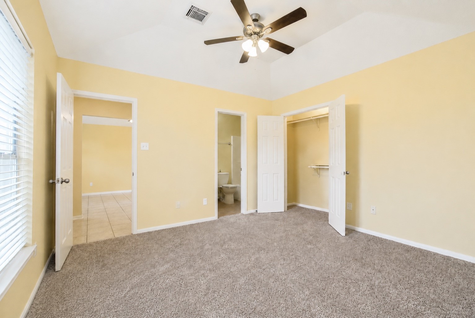 24106 Broken Bow Lane Property Photo 14