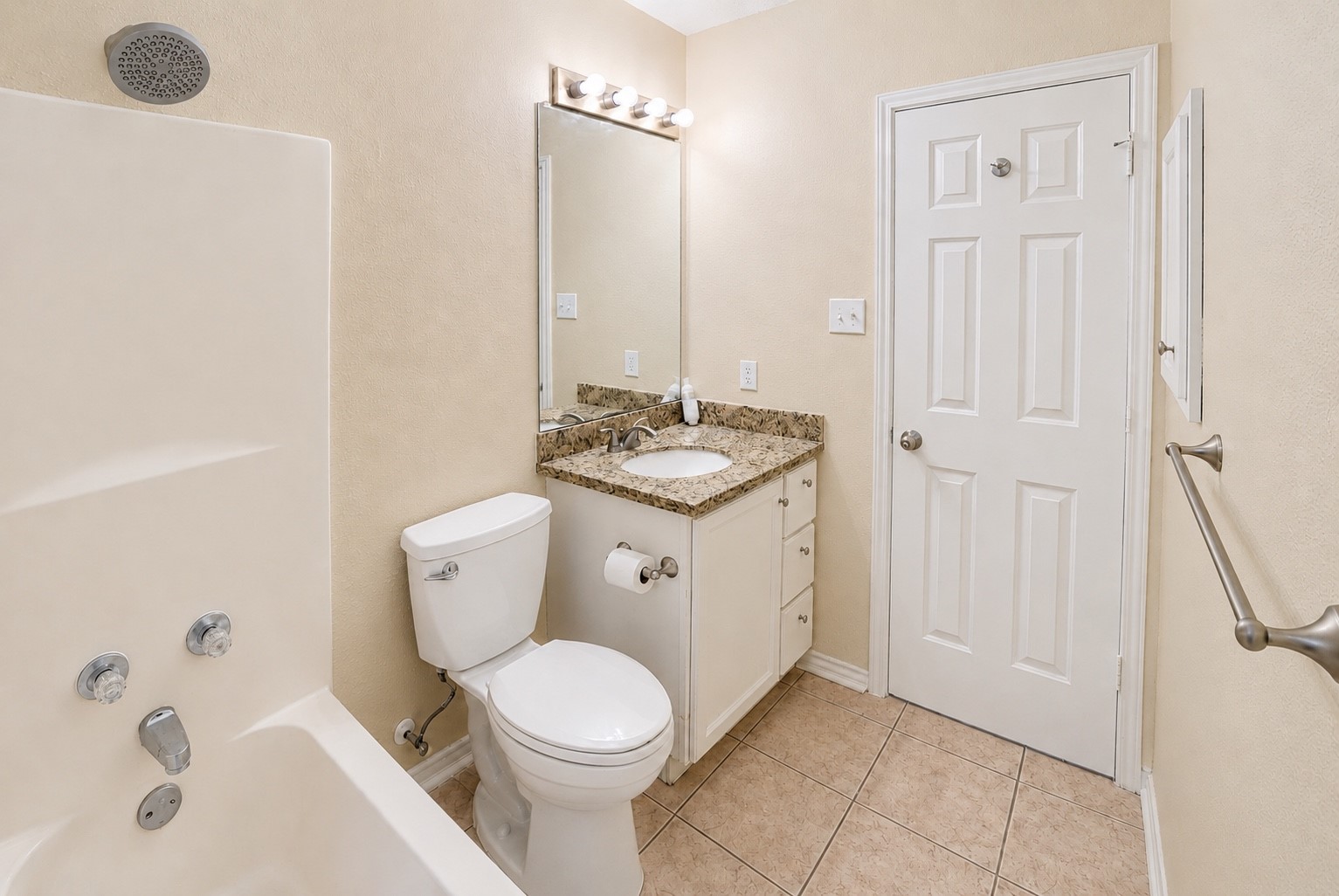 24106 Broken Bow Lane Property Photo 15