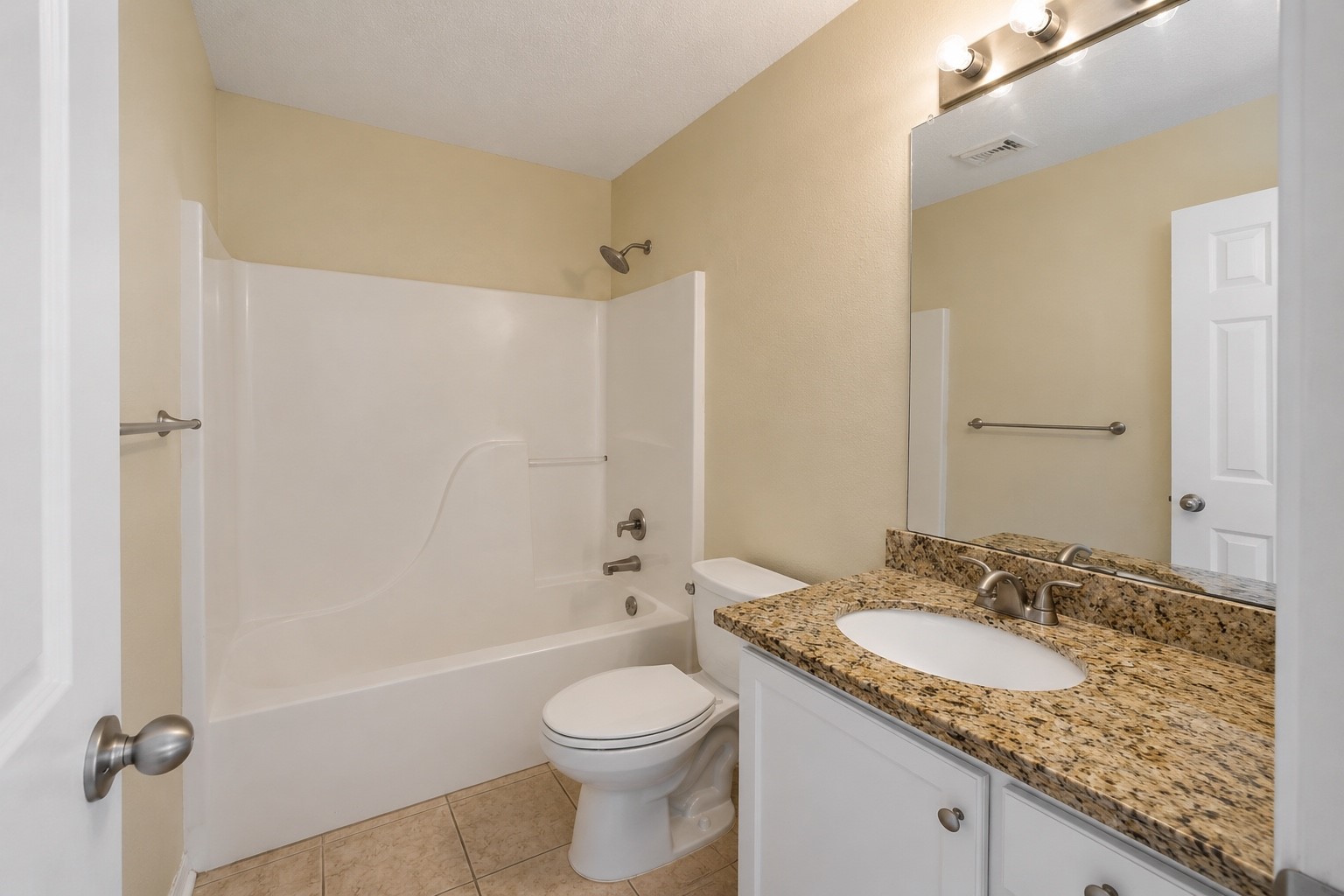 24106 Broken Bow Lane Property Photo 16