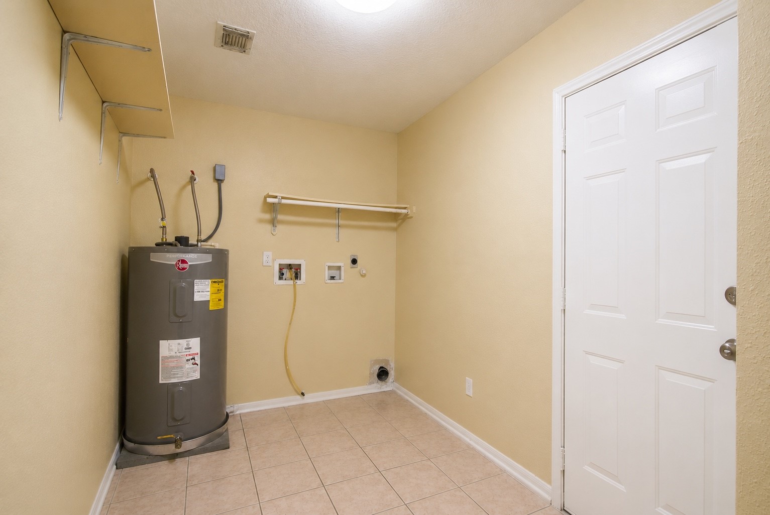 24106 Broken Bow Lane Property Photo 17