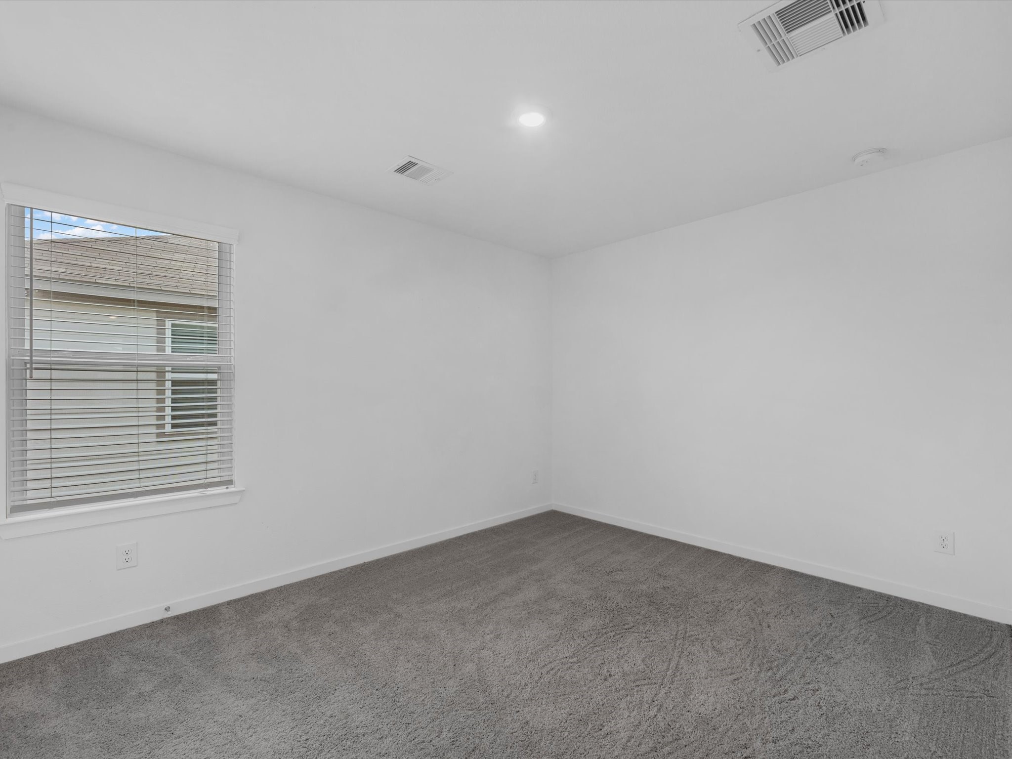 3914 Windy Whisper Drive Property Photo 16