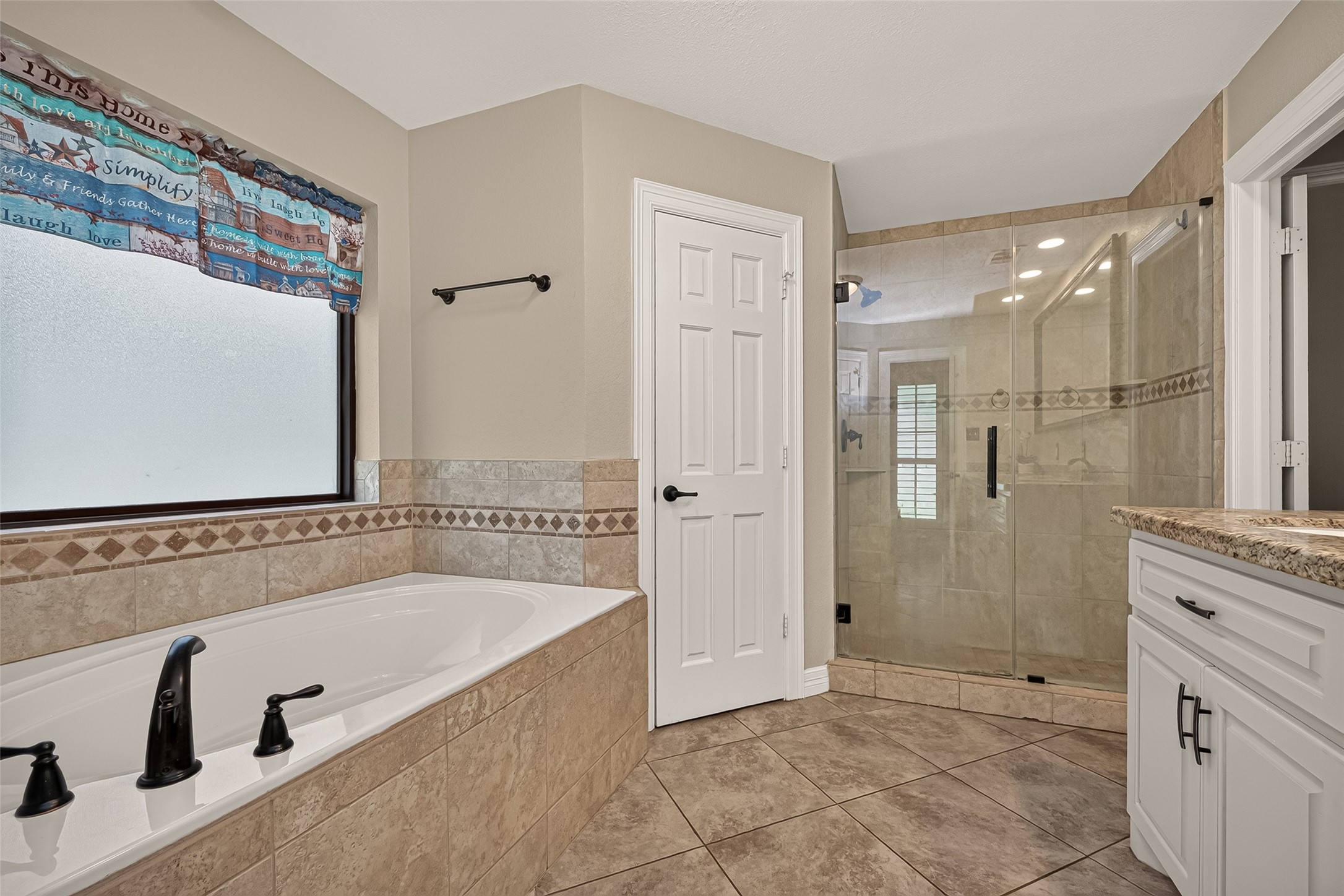 1650 White Oak Creek Drive Property Photo 16