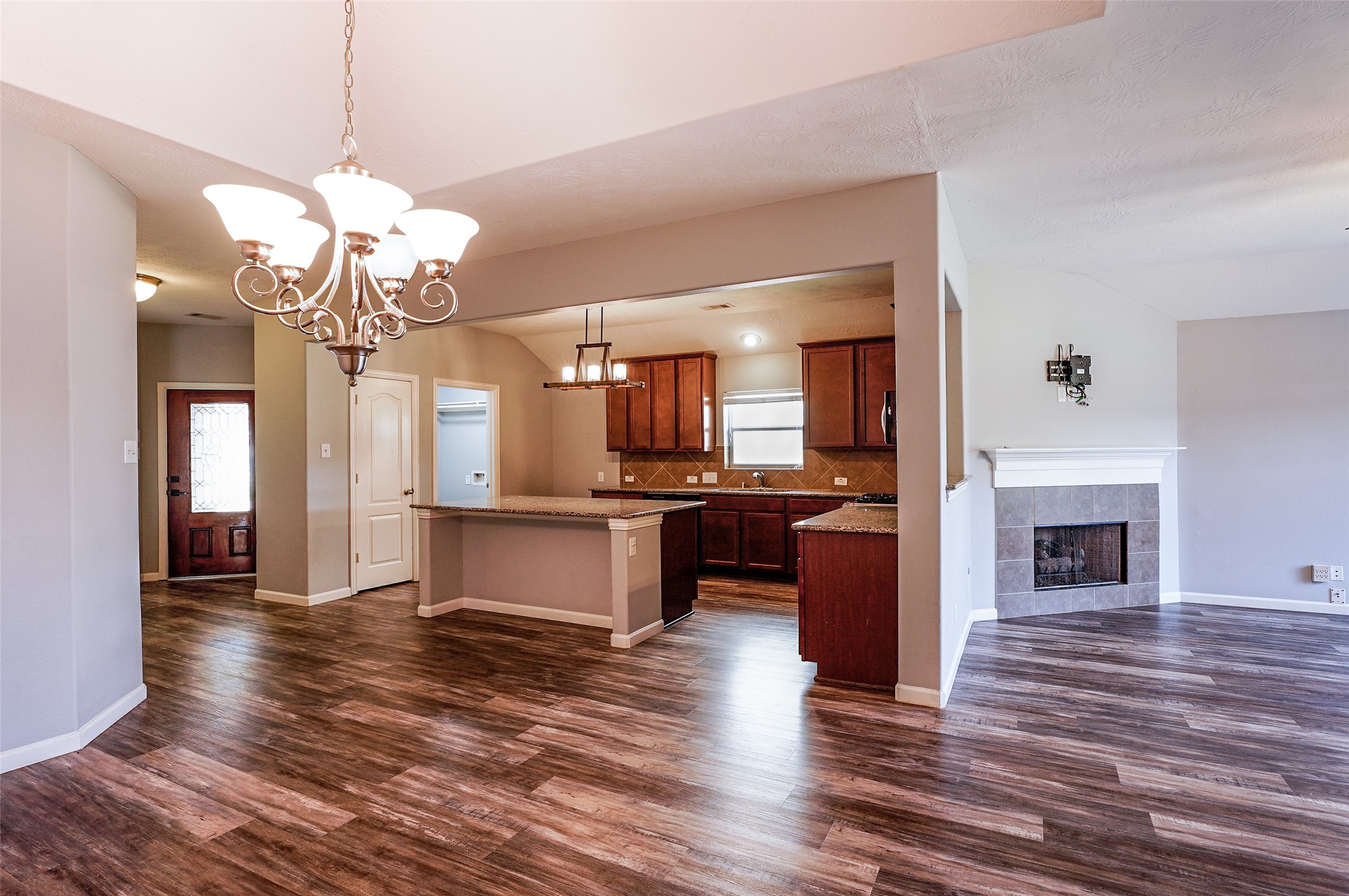 2515 Horned Owl Drive Property Photo 14