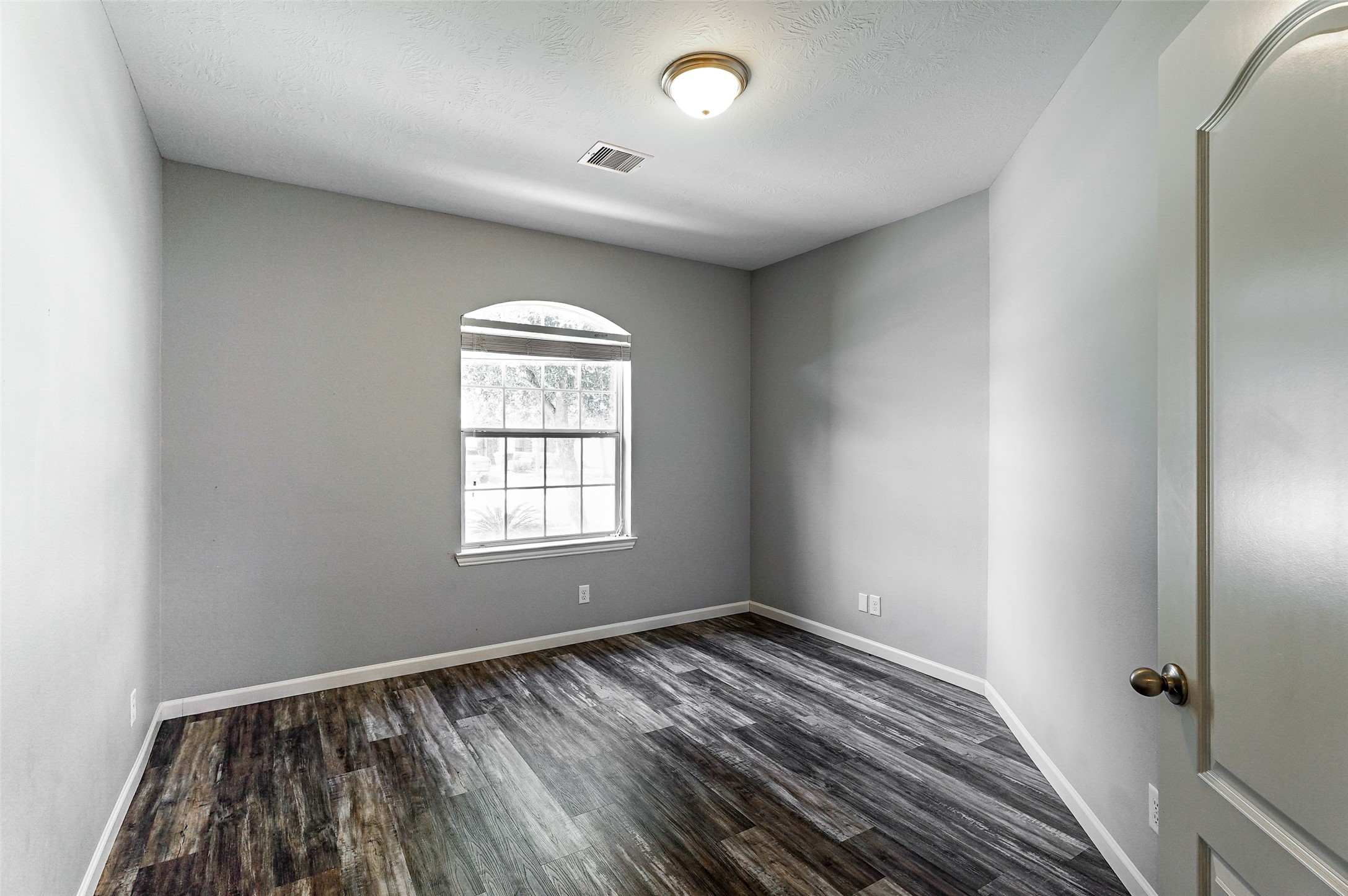 2515 Horned Owl Drive Property Photo 16