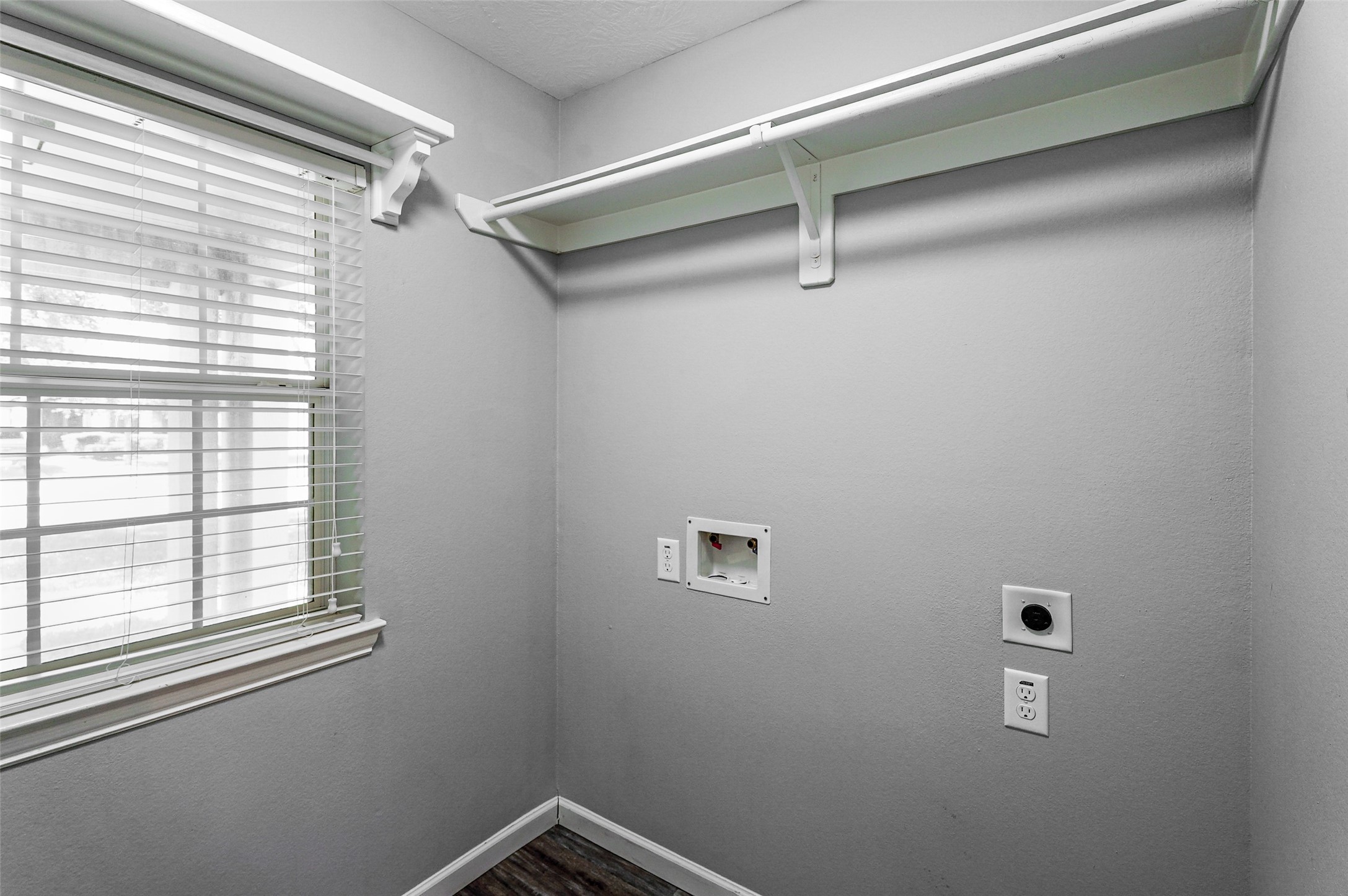 2515 Horned Owl Drive Property Photo 31
