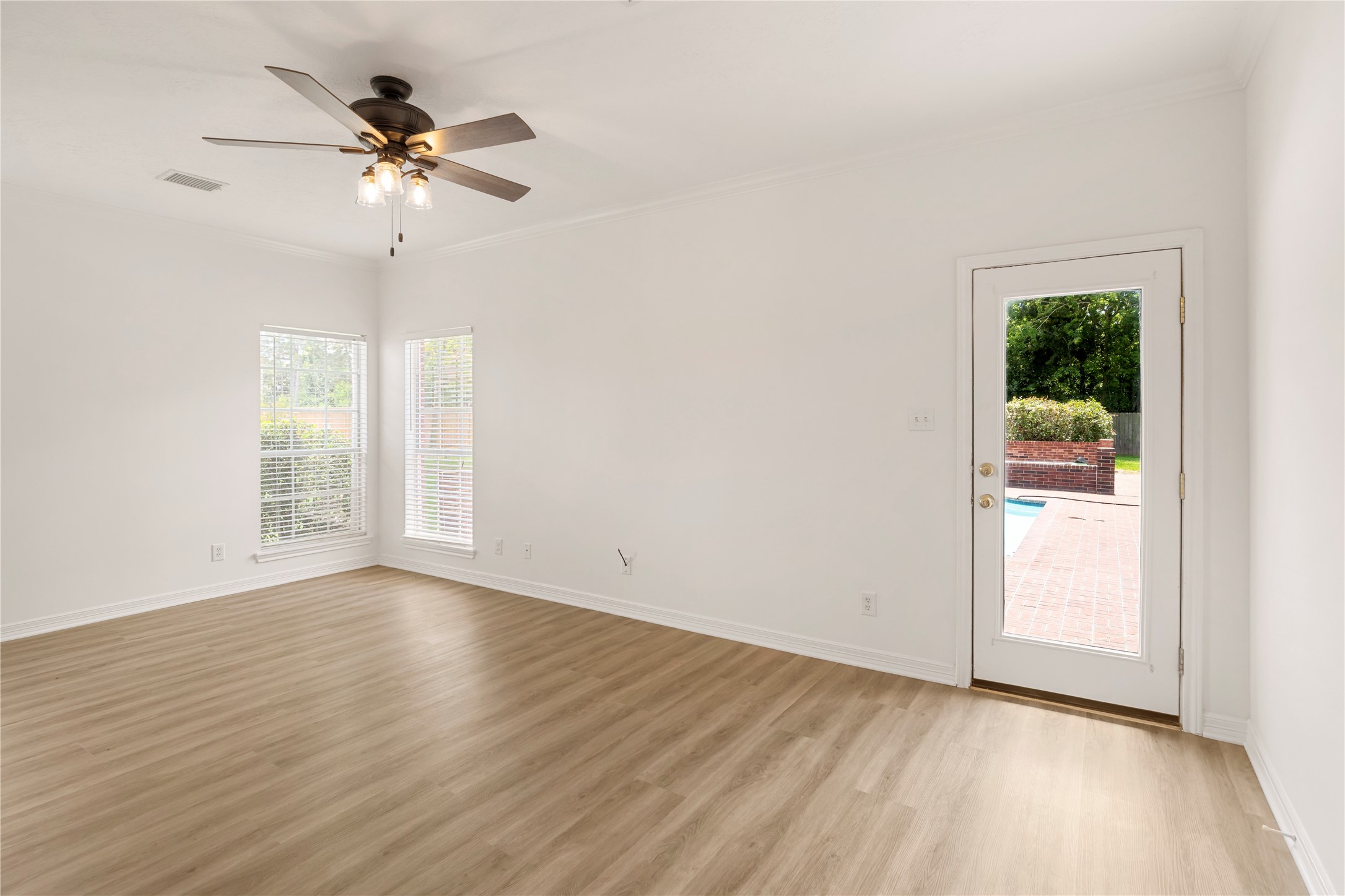 26101 Hunter Lane Property Photo 26